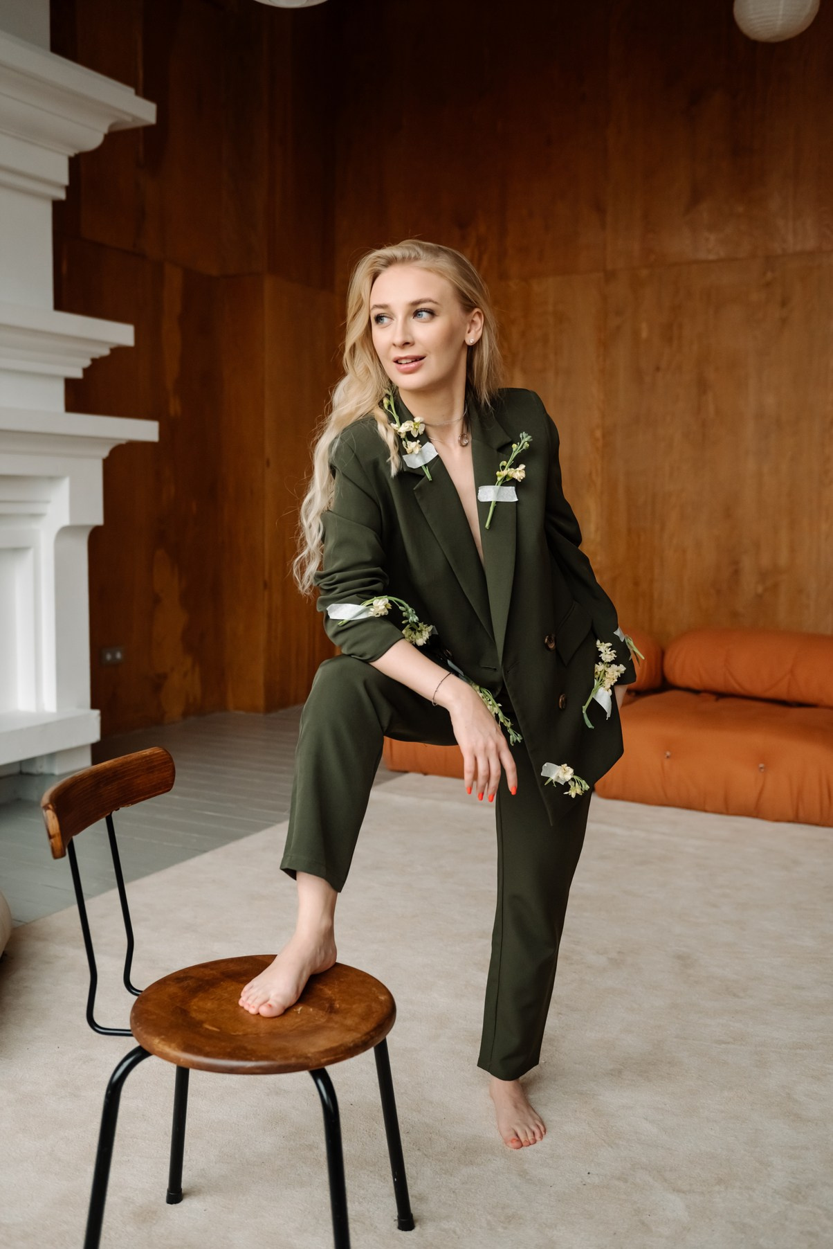 Индивидуальная. Деловой образ с цветами. Свадебный и сеейный фотограф в Санкт-Петербурге Елена Худякова