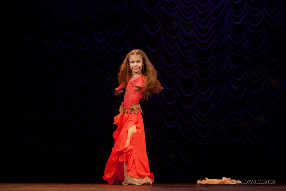 Амира. Детский концерт. Детский и семейный фотограф, фотограф мероприятий Нижний Новгород
