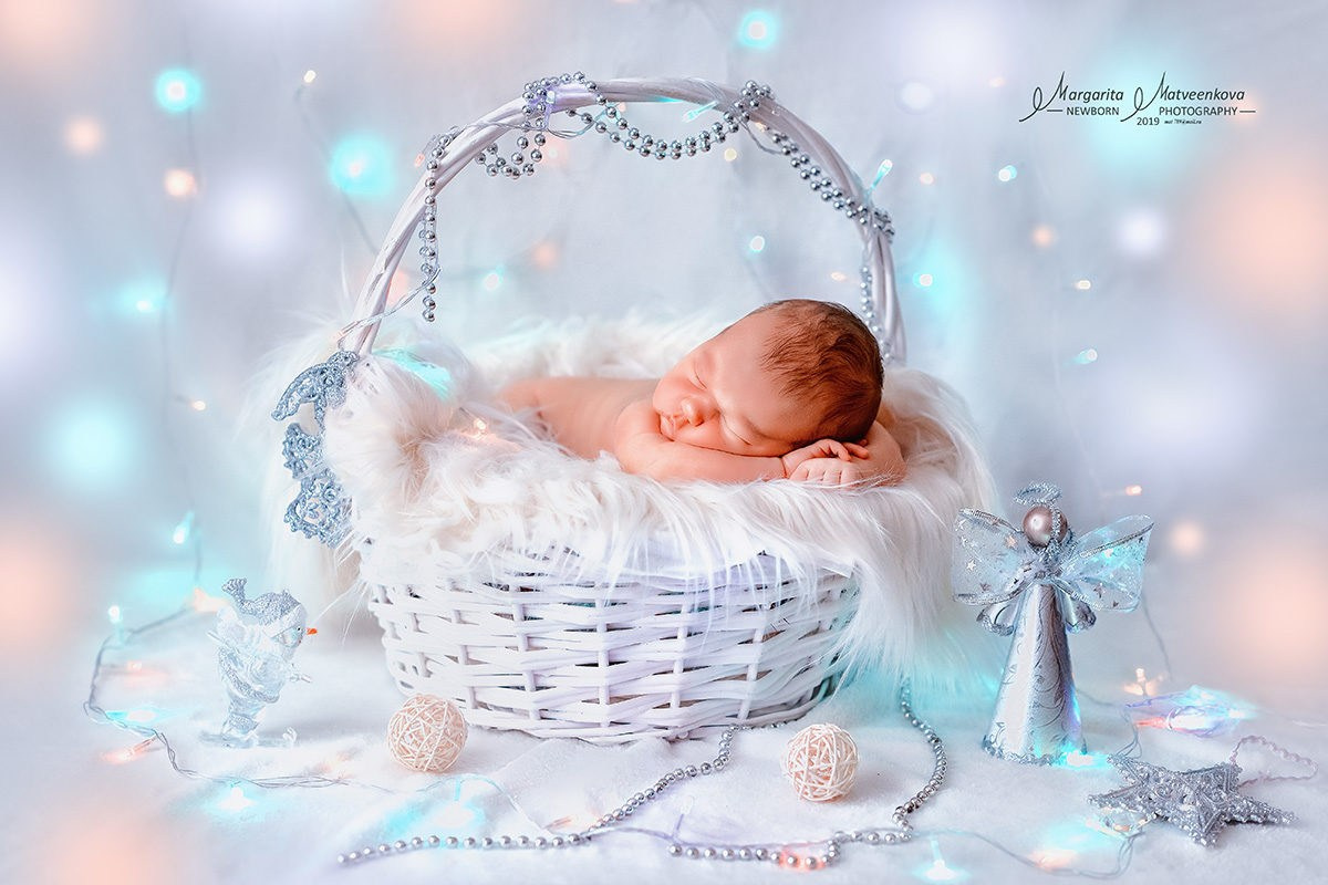 Newborn — груднички. Фотограф Крещение Венчание Москва