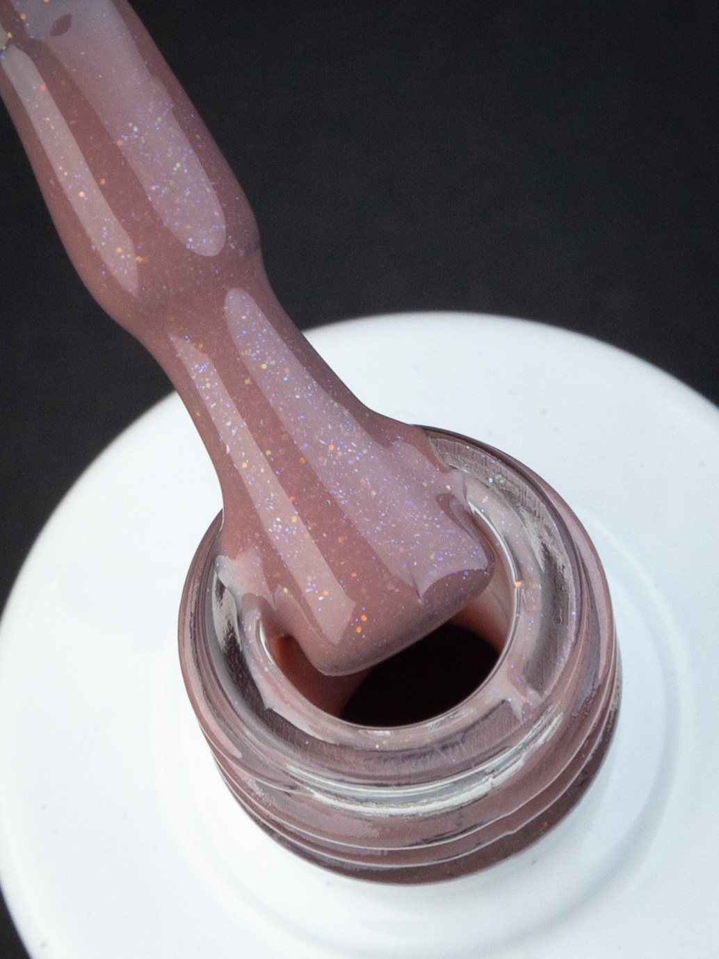 Kira на чёрном. Александр Стряпунин — предметный фотограф в Улан-Удэ