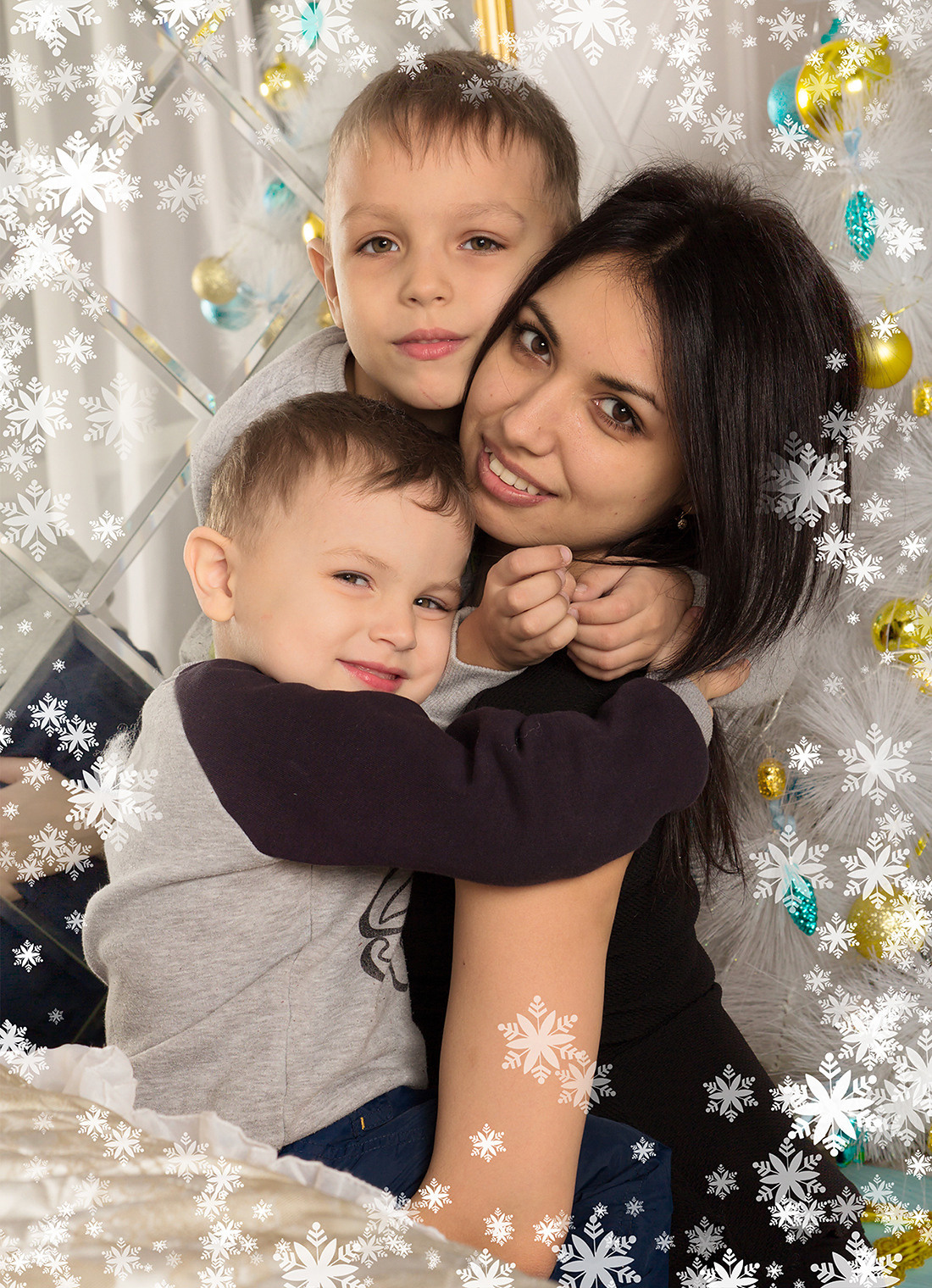 Два маминых сыночка. Фотограф Ирина Колесникова