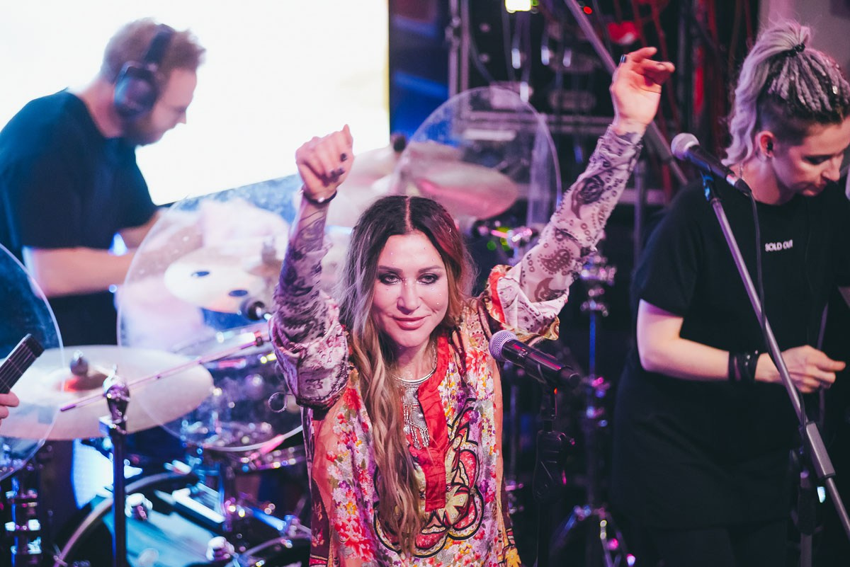 Концерт LINDA в РУКИ ВВЕРХ БАР в Ростове-на-Дону