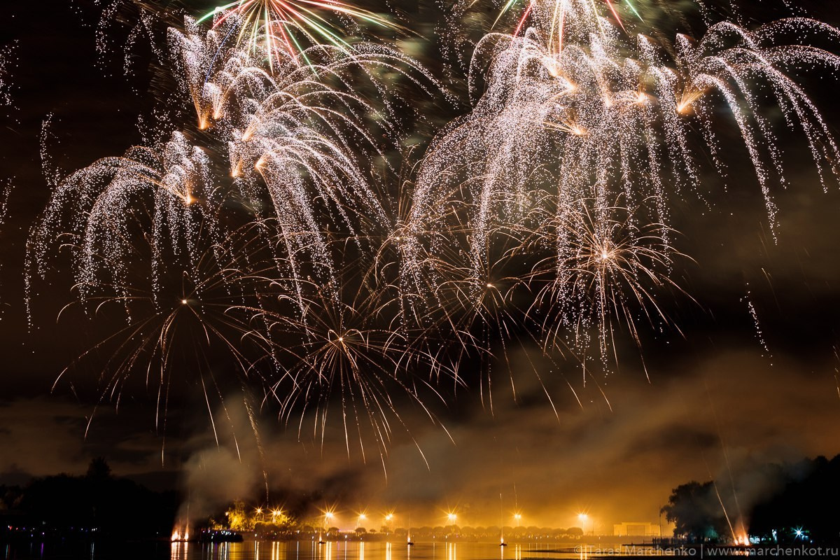 Репортажный и семейный фотограф в Санкт-Петербурге Тарас Марченко