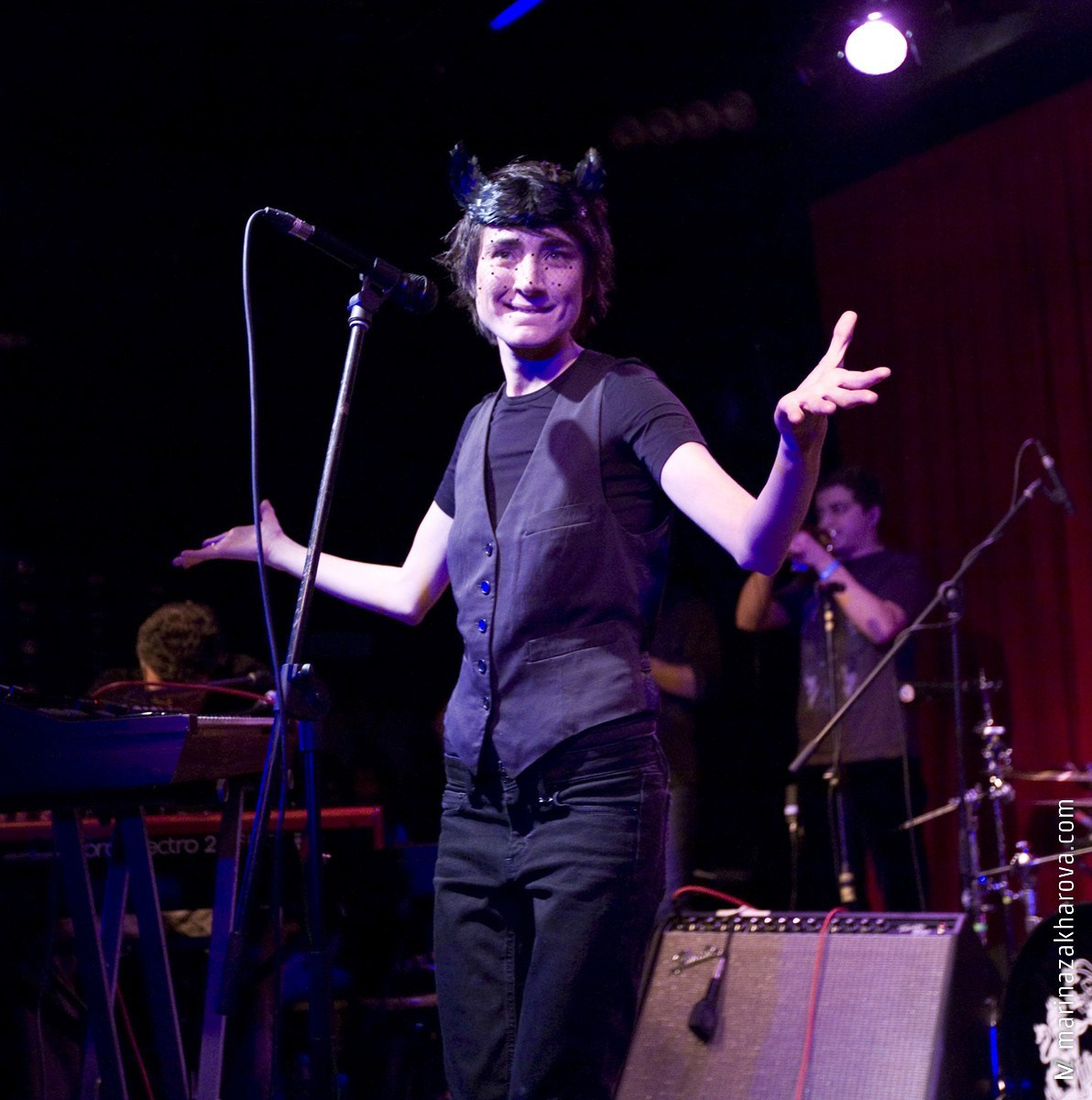 16 тонн Новогодняя вечеринка в клубе «16 тонн» 30 декабря 2008 года. Марина Захарова — Фотограф. Москва / Marina Zakharova — Photographer