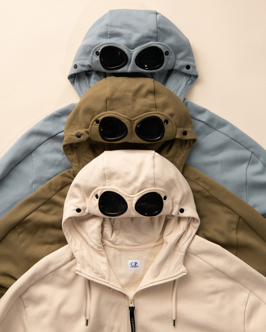 BRANDSHOP. Мультижанровый фотограф Илья