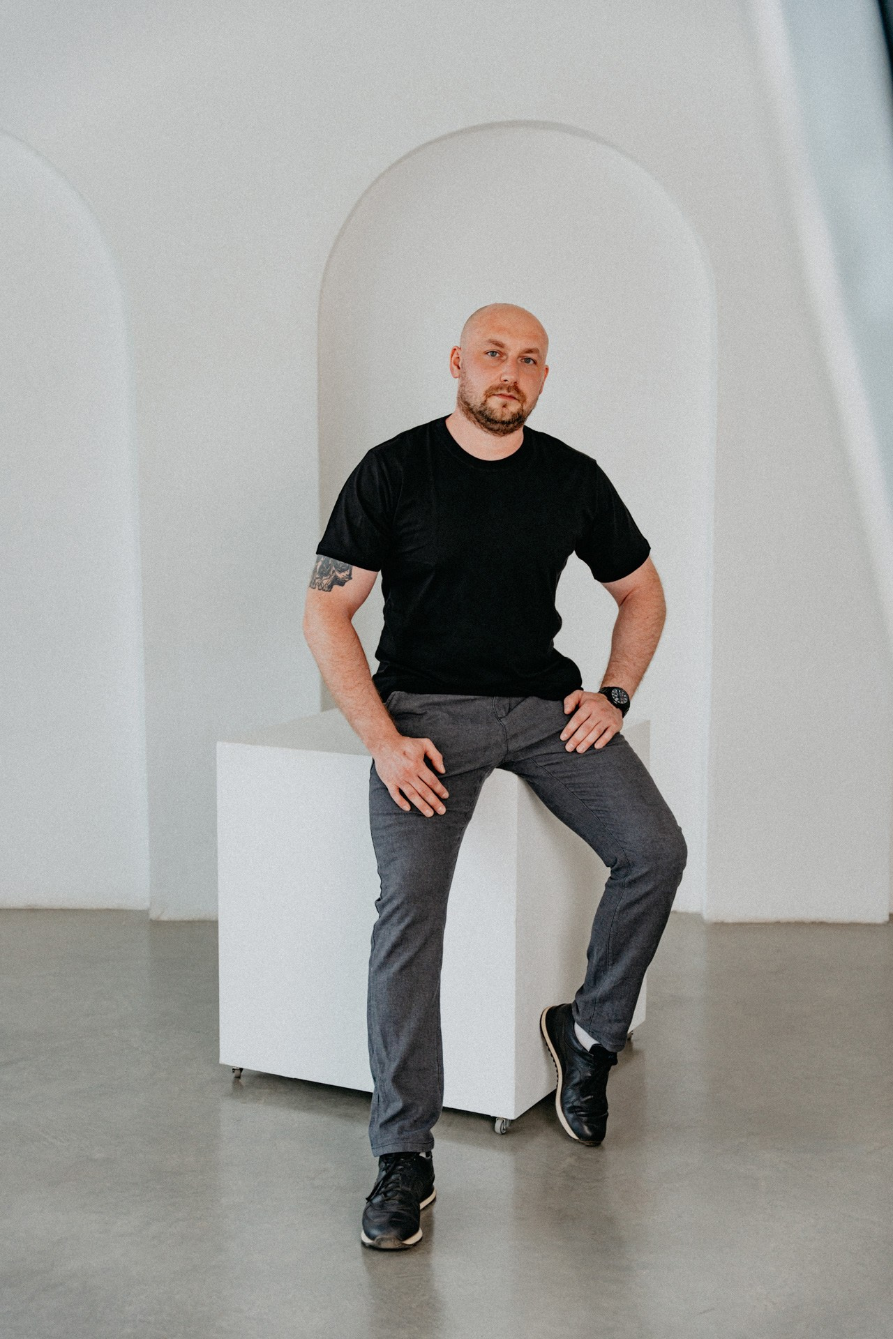 Станислав Т. Контент