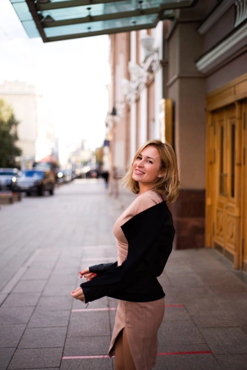 Улица & природа. Модель Москва каталожная и творческая съемка Anna Antlers