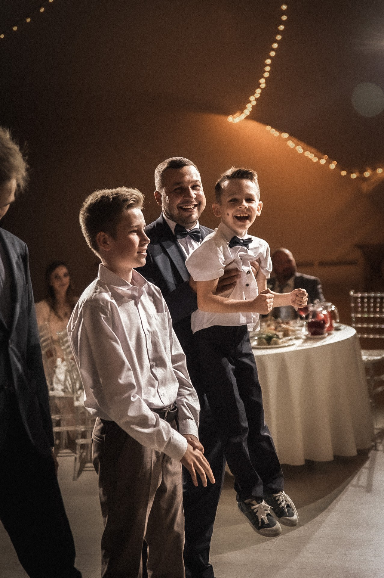 Свадебная съемка в загородном клубе Artiland. Свадебный и портретный фотограф в Москве Жердев Даниил