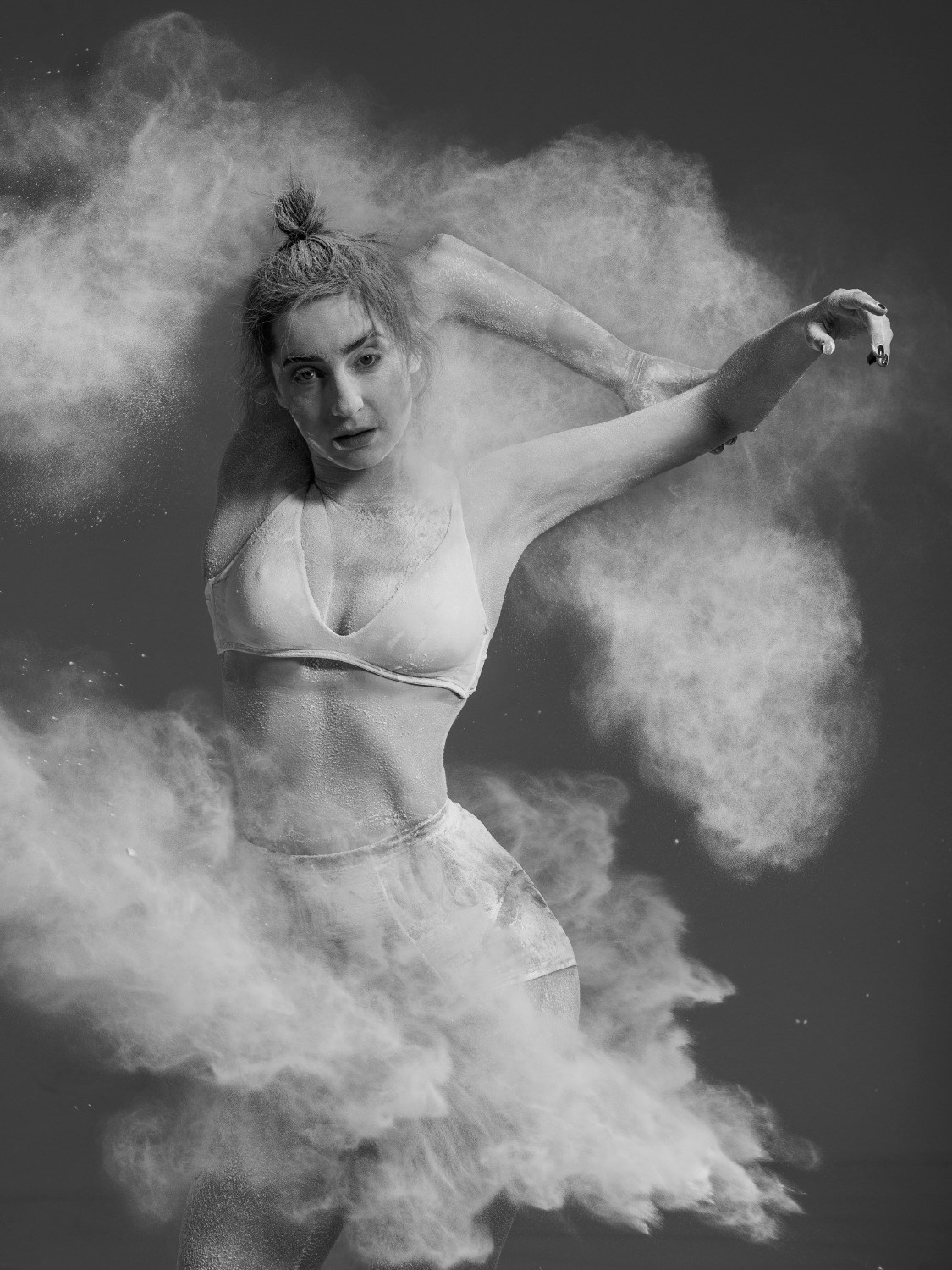 FLOUR. Портретный и бизнес-фотограф в Москве Андрей Никольский