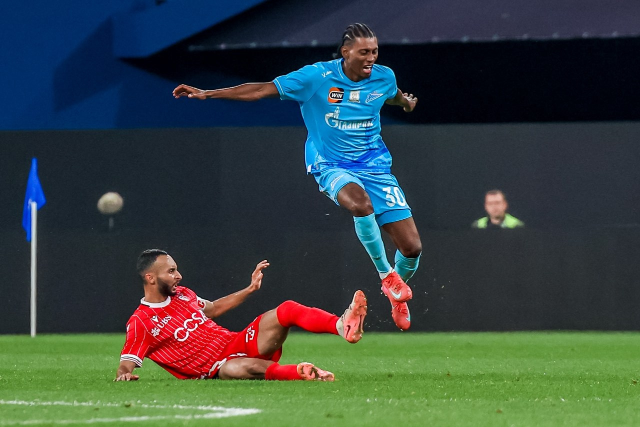 Фото отчёт. ФК Зенит- ФК Сьон. Спортивный кадр- сообщество спортивных фотографов РФ