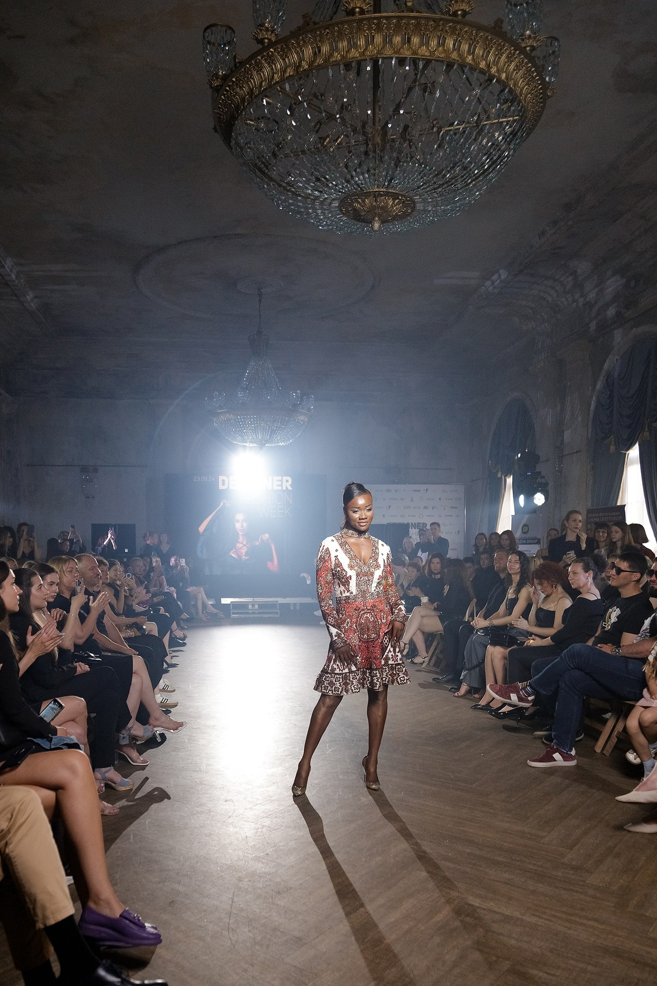 Репортаж модного показа. Светский фотограф Санкт-Петербург и ЛО