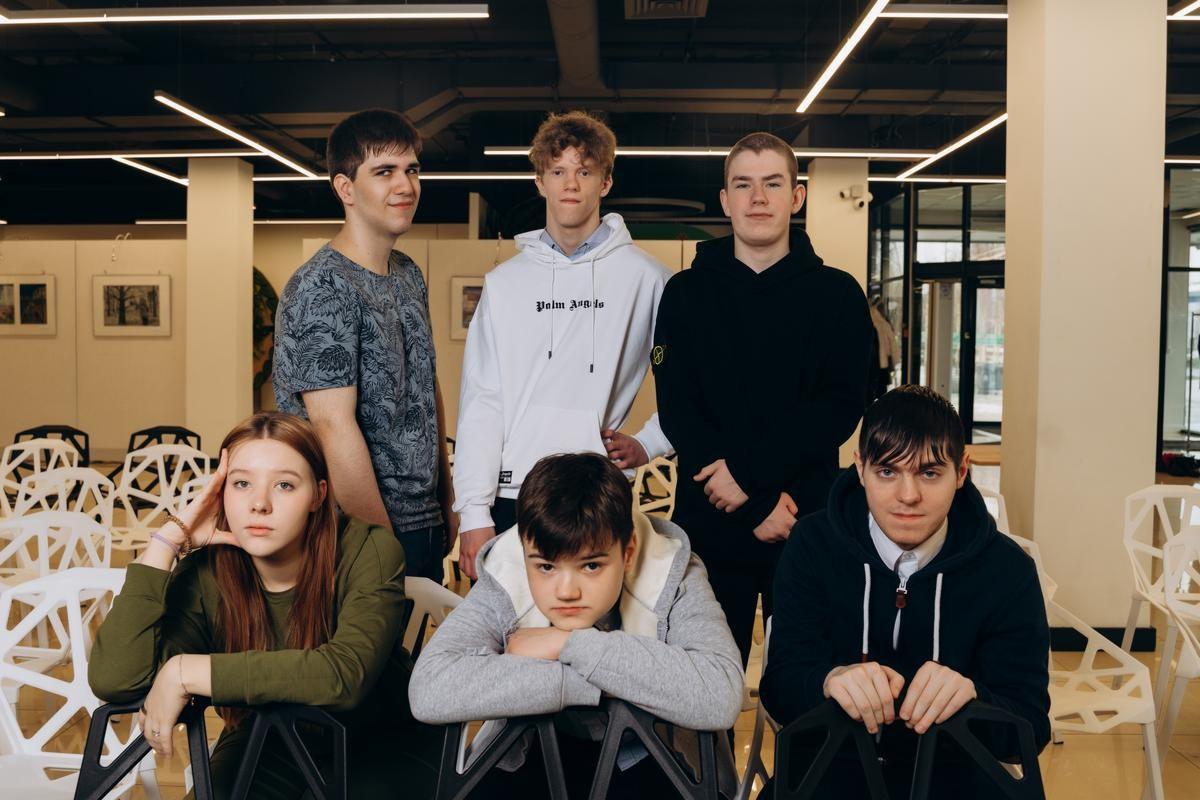 11 класс. КЛАСС | Выпускные альбомы в Нижневартовске