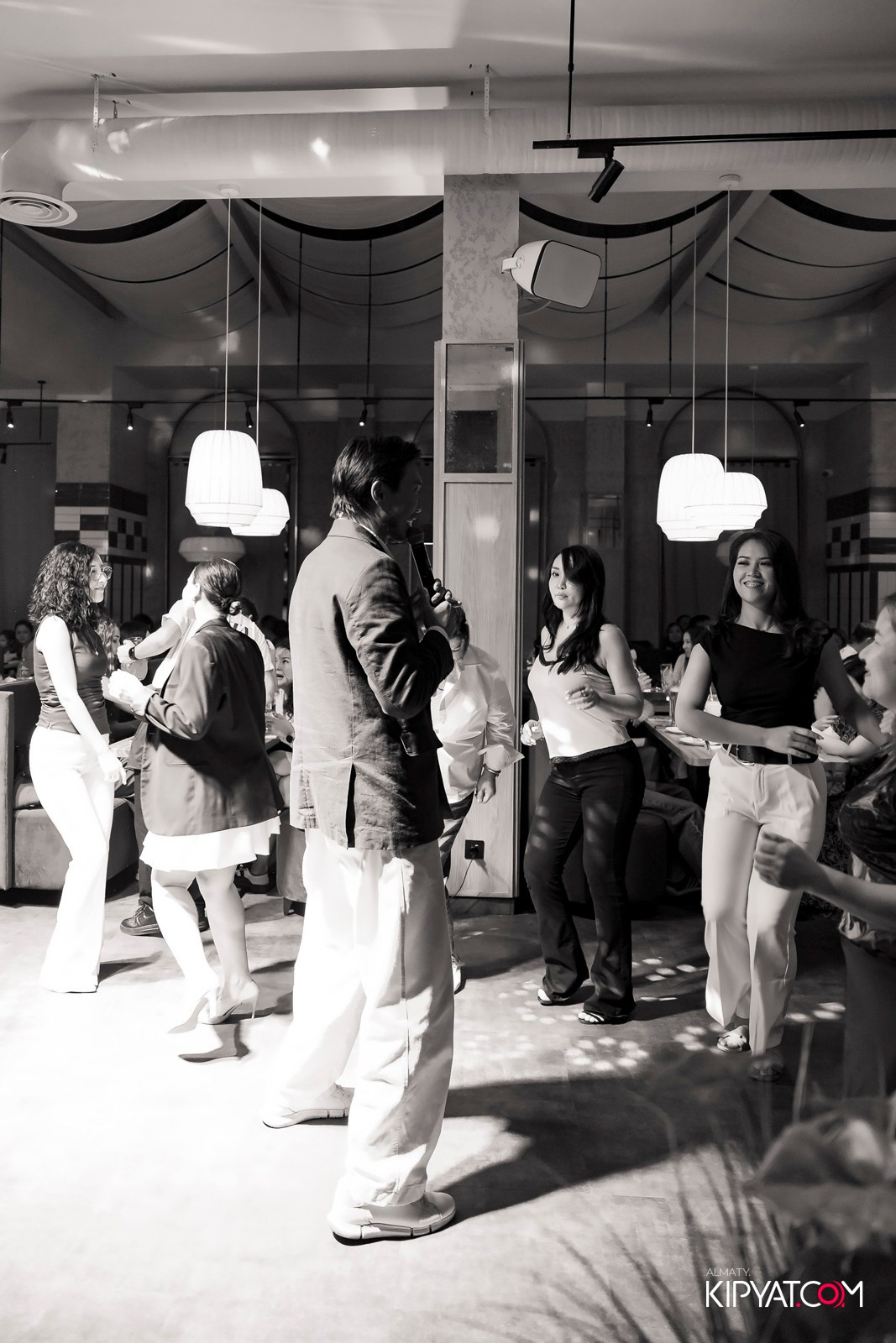 ALEM В PINTA НА ТУЛЕБАЕВА. КИПЯТКОМ АЛМАТЫ!