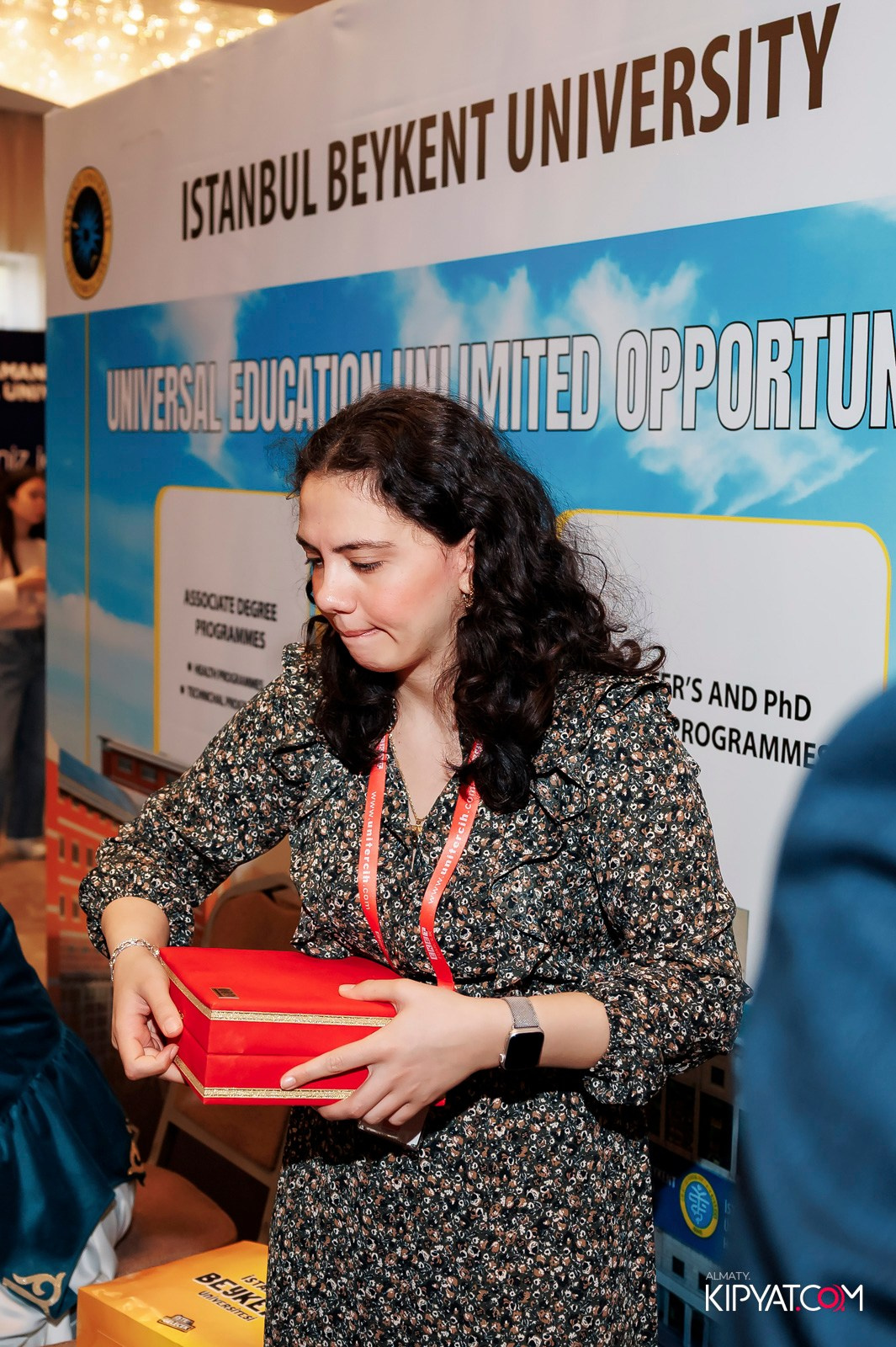 ВЫСТАВКА ТУРЕЦКИХ УНИВЕРСИТЕТОВ. КИПЯТКОМ АЛМАТЫ! Фотосъемка мероприятий в Алматы