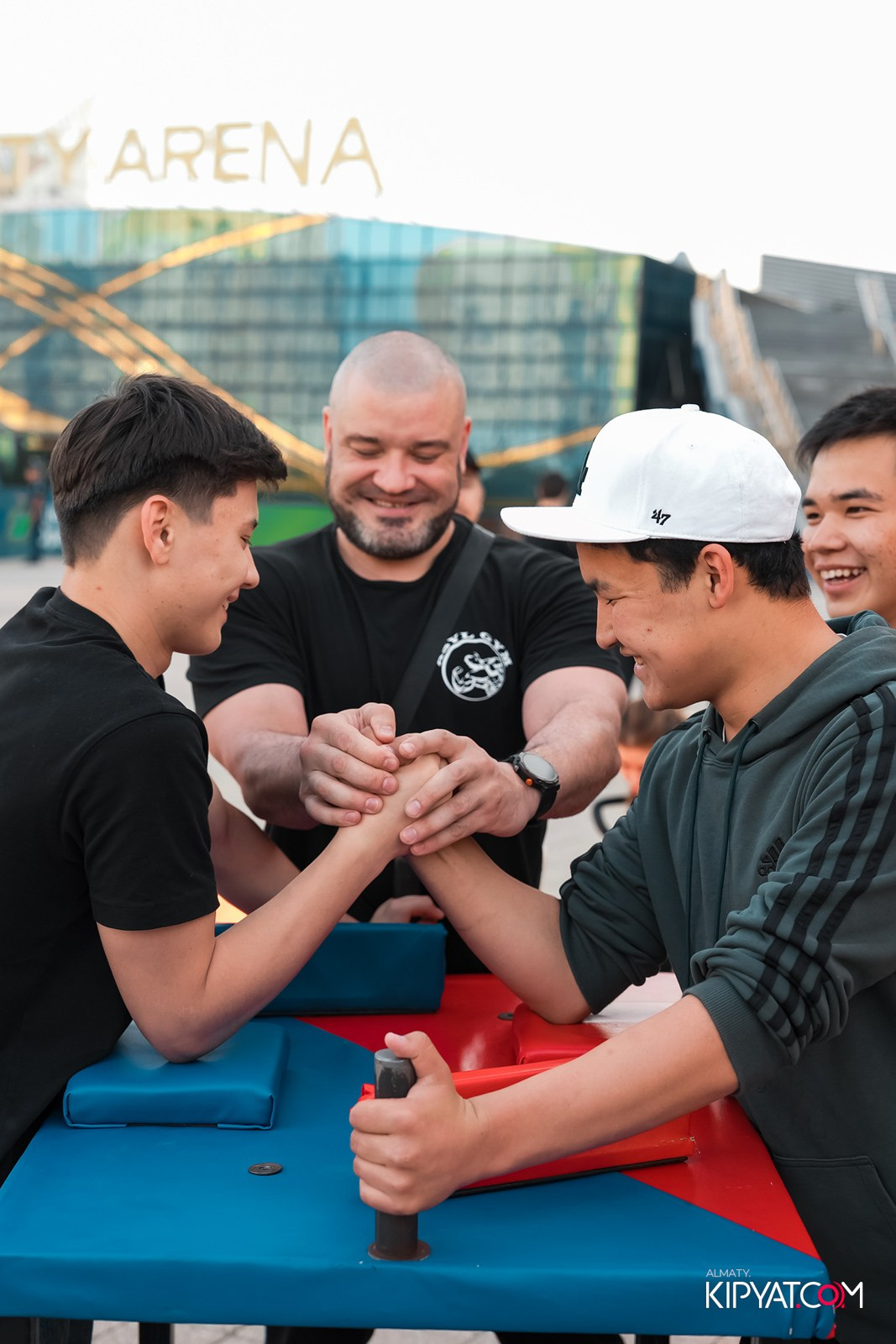 DIZZY MEN'S DAY. КИПЯТКОМ АЛМАТЫ!