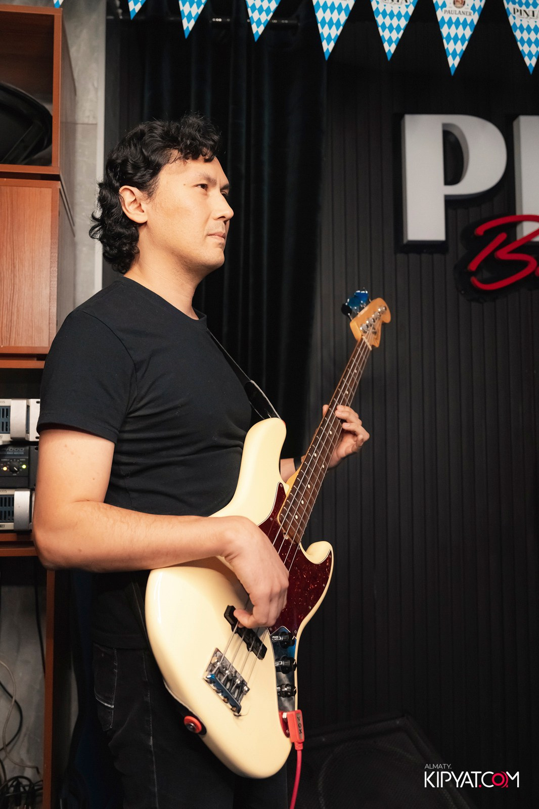 OKTOBERFEST — ПИНТА НА ГОГОЛЯ. КИПЯТКОМ АЛМАТЫ!