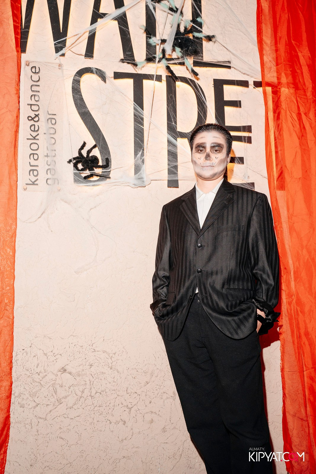 HALLOWEEN PARTY — THE WALL STREET. КИПЯТКОМ АЛМАТЫ!