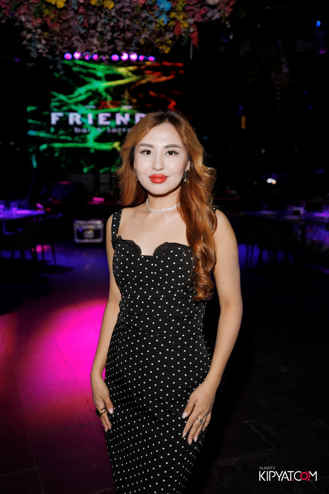 FRIENDS BAR & TERRACE. КИПЯТКОМ АЛМАТЫ! Фотосъемка мероприятий в Алматы