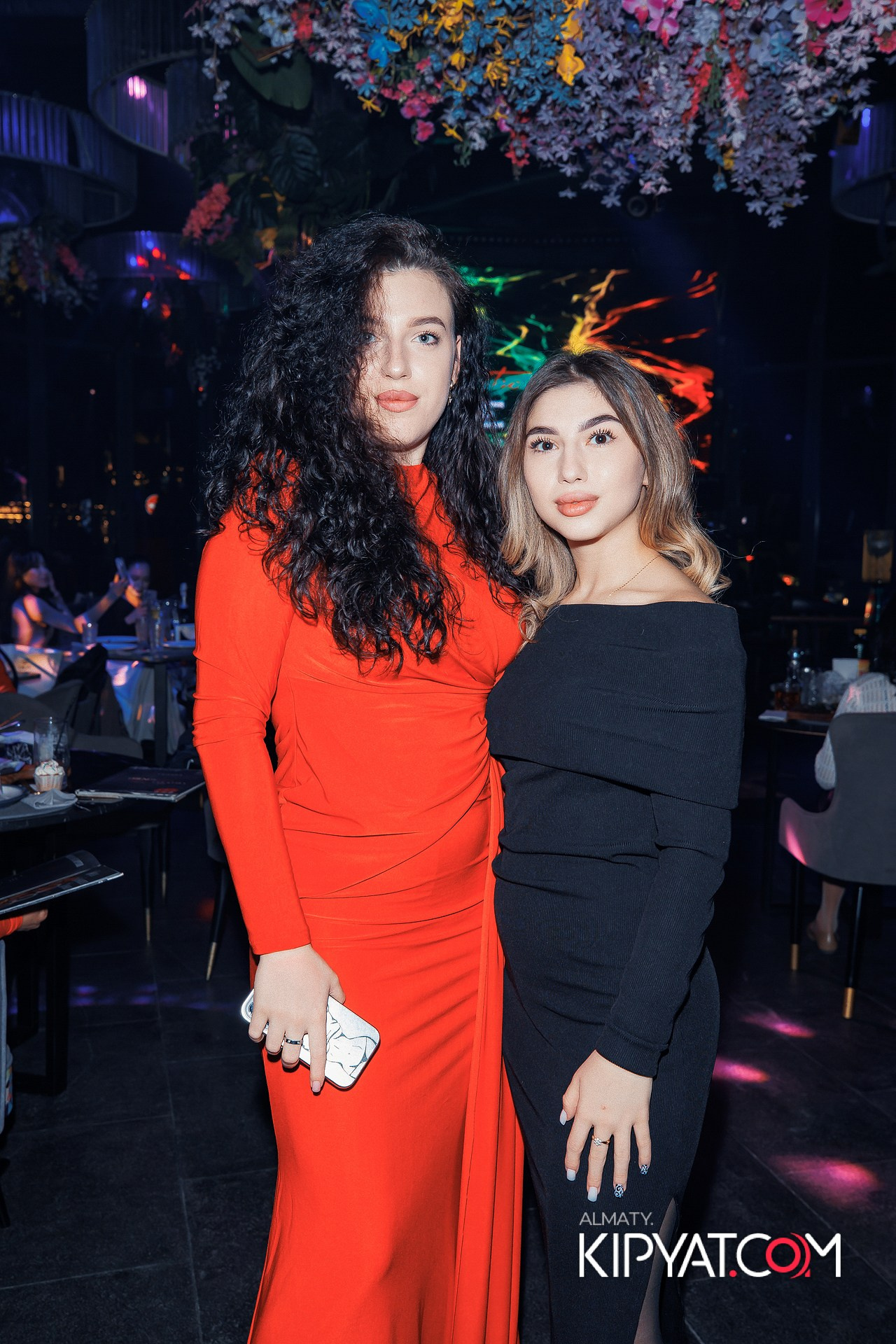 FRIENDS BAR & TERRACE. КИПЯТКОМ АЛМАТЫ! Фотосъемка мероприятий в Алматы