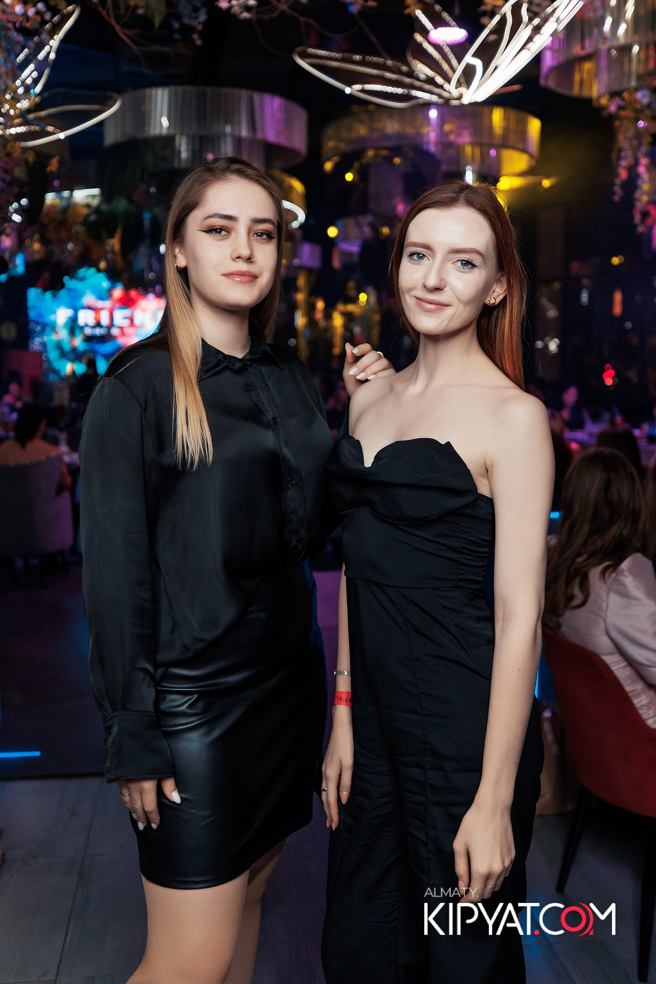 FRIENDS BAR & TERRACE. КИПЯТКОМ АЛМАТЫ!