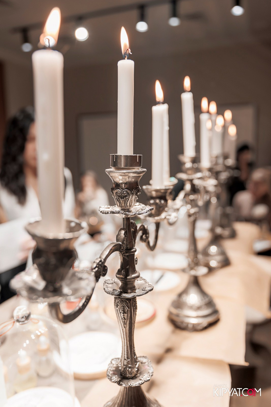 ОТКРЫТИЕ ПАРФЮМЕРНОГО ДОМА MAISON PERFUME. КИПЯТКОМ АЛМАТЫ!