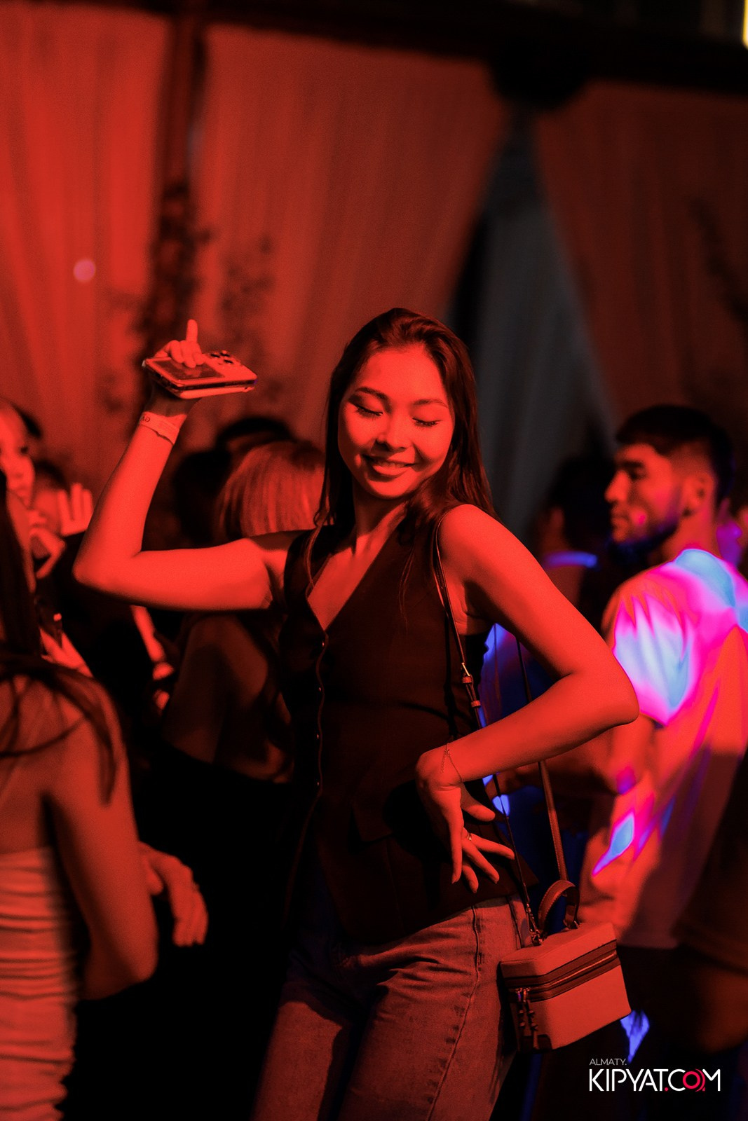 EVENT BAR. КИПЯТКОМ АЛМАТЫ!