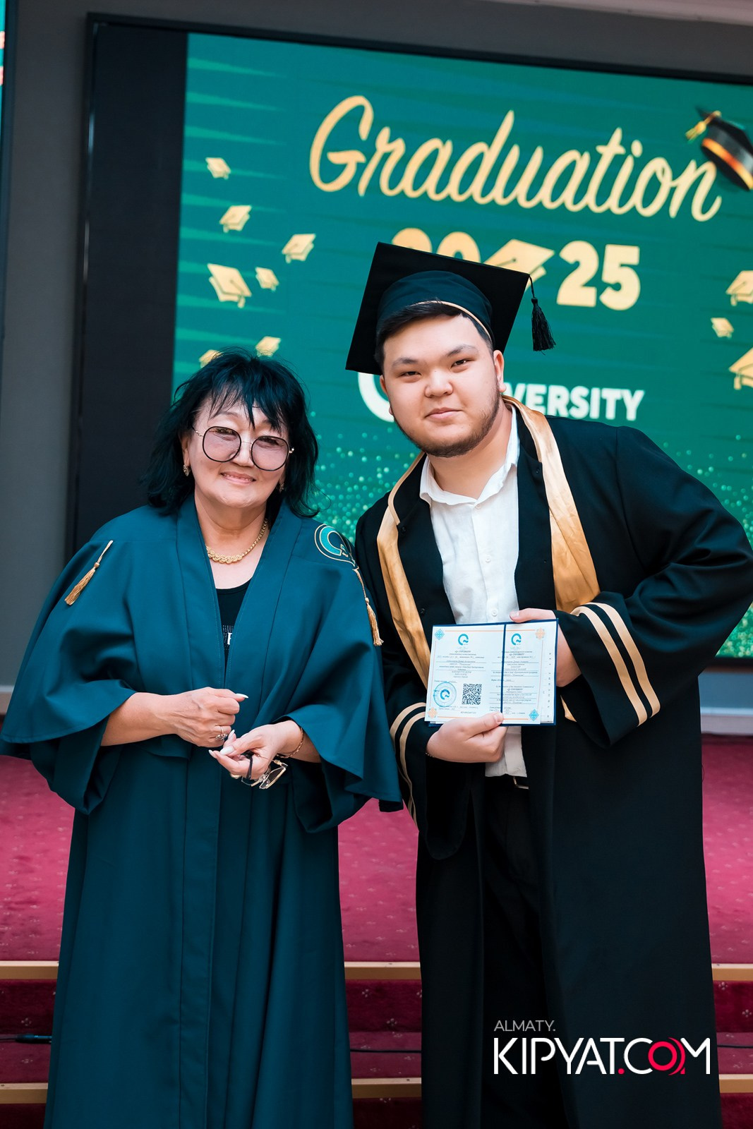 GRADUATION 2025 Q UNIVERSITY. КИПЯТКОМ АЛМАТЫ!