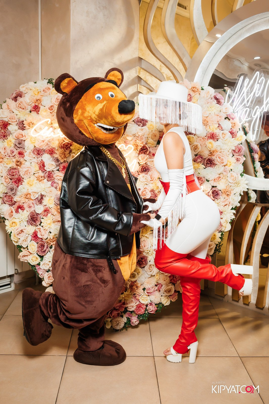 УХО И МЕДВЕДЬ НА КУРМАНГАЗЫ. КИПЯТКОМ АЛМАТЫ!