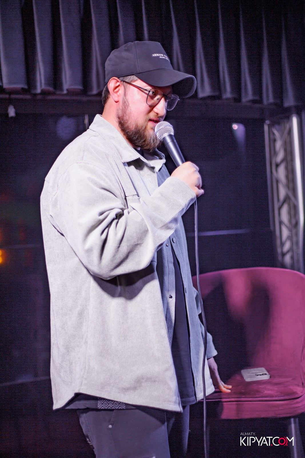 STAND UP КОНЦЕРТ АЛЕКСАНДРА МЕРКУЛЬ ESTATE KARAOKE BAR. КИПЯТКОМ АЛМАТЫ! Фотосъемка мероприятий в Алматы