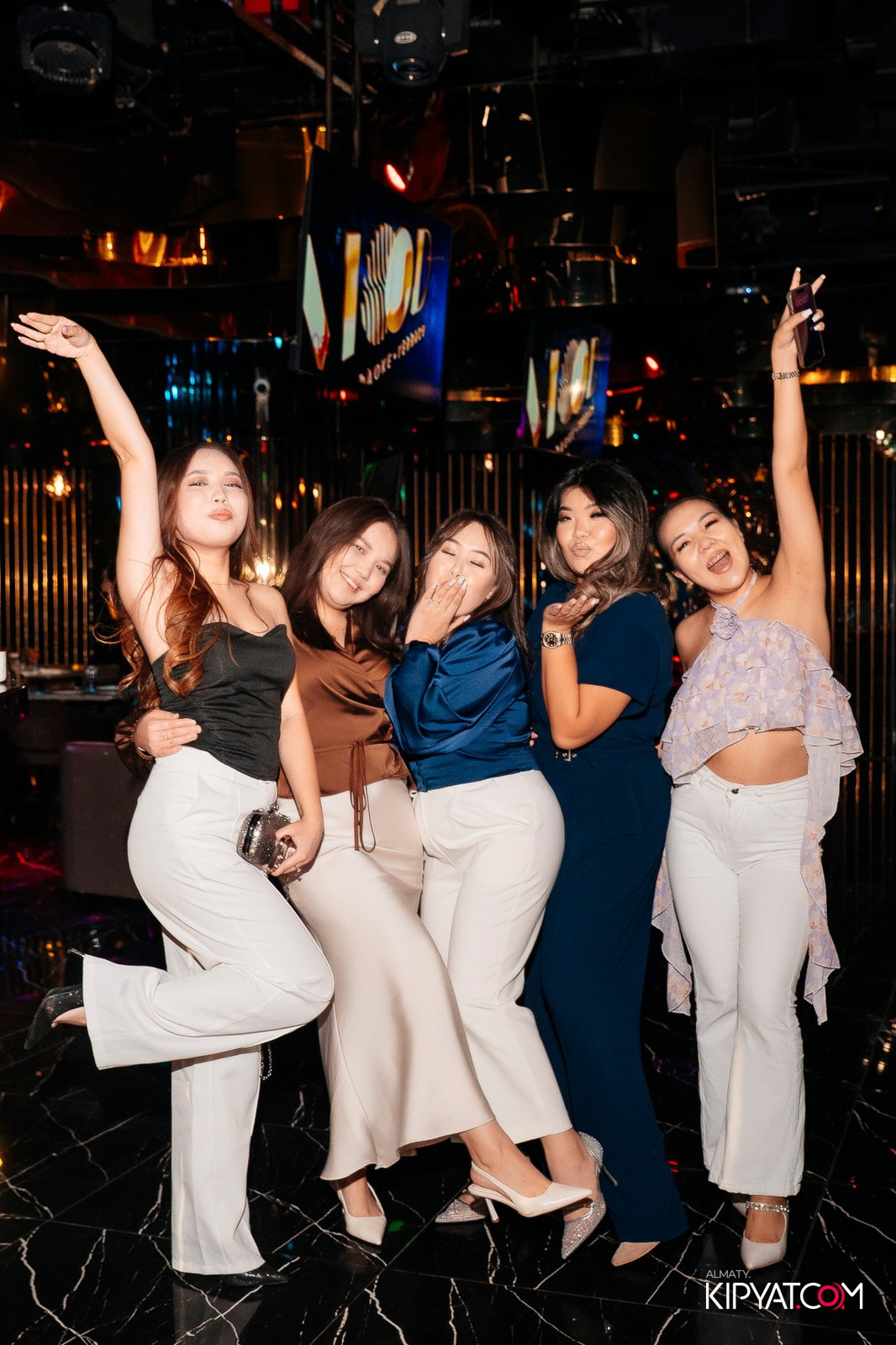 MOOD KARAOKE & TERRACE. КИПЯТКОМ АЛМАТЫ!
