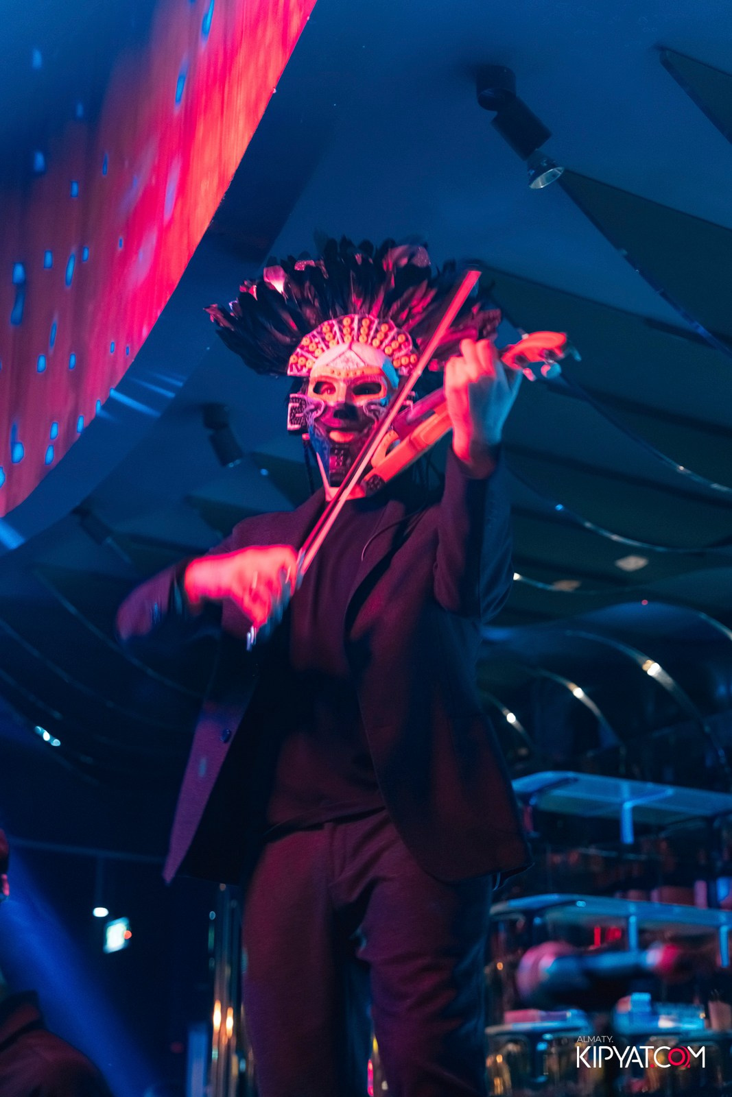 MOOD KARAOKE & TERRACE. КИПЯТКОМ АЛМАТЫ!