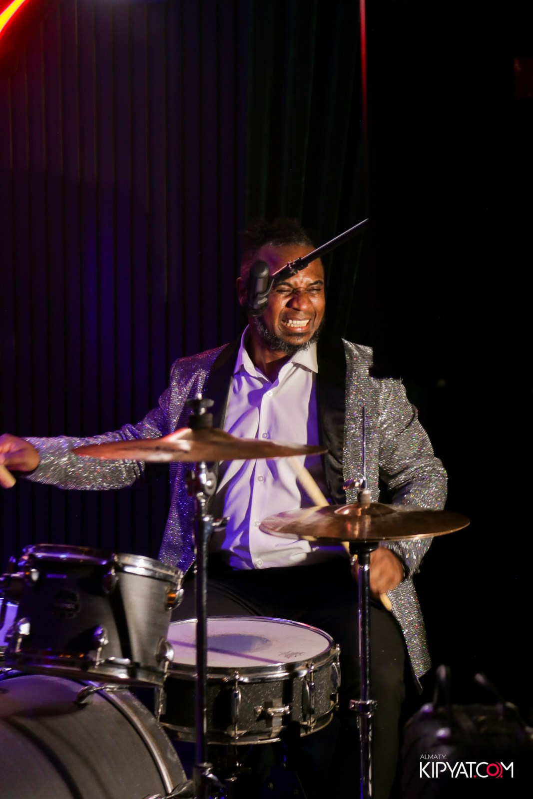 ПИНТА НА ГОГОЛЯ. КИПЯТКОМ АЛМАТЫ!