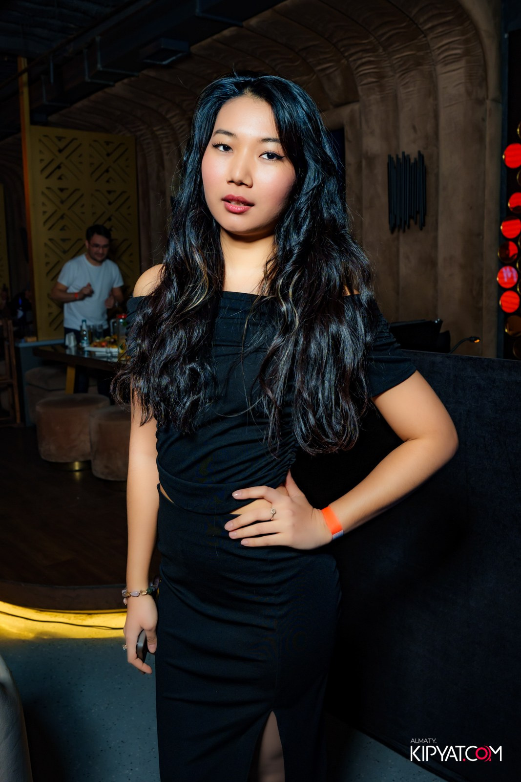 LAUREATE KARAOKE HALL. КИПЯТКОМ АЛМАТЫ!