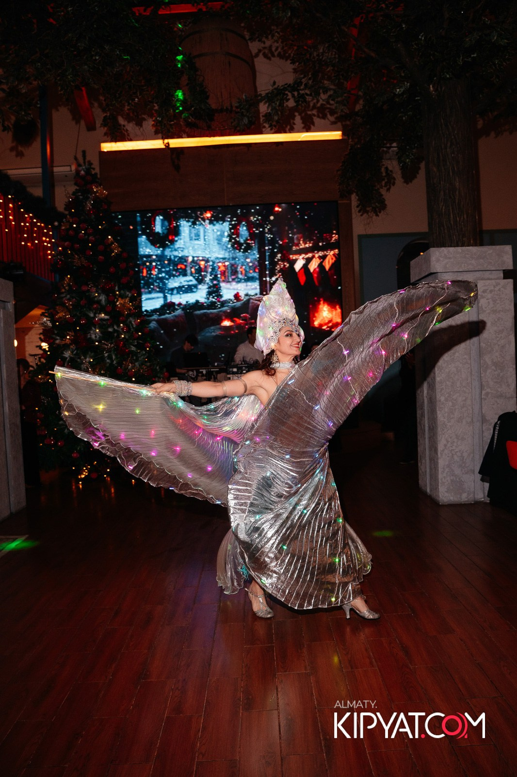 ГРУЗИНСКИЙ ДВОР НА КАБАНБАЙ БАТЫРА. КИПЯТКОМ АЛМАТЫ!