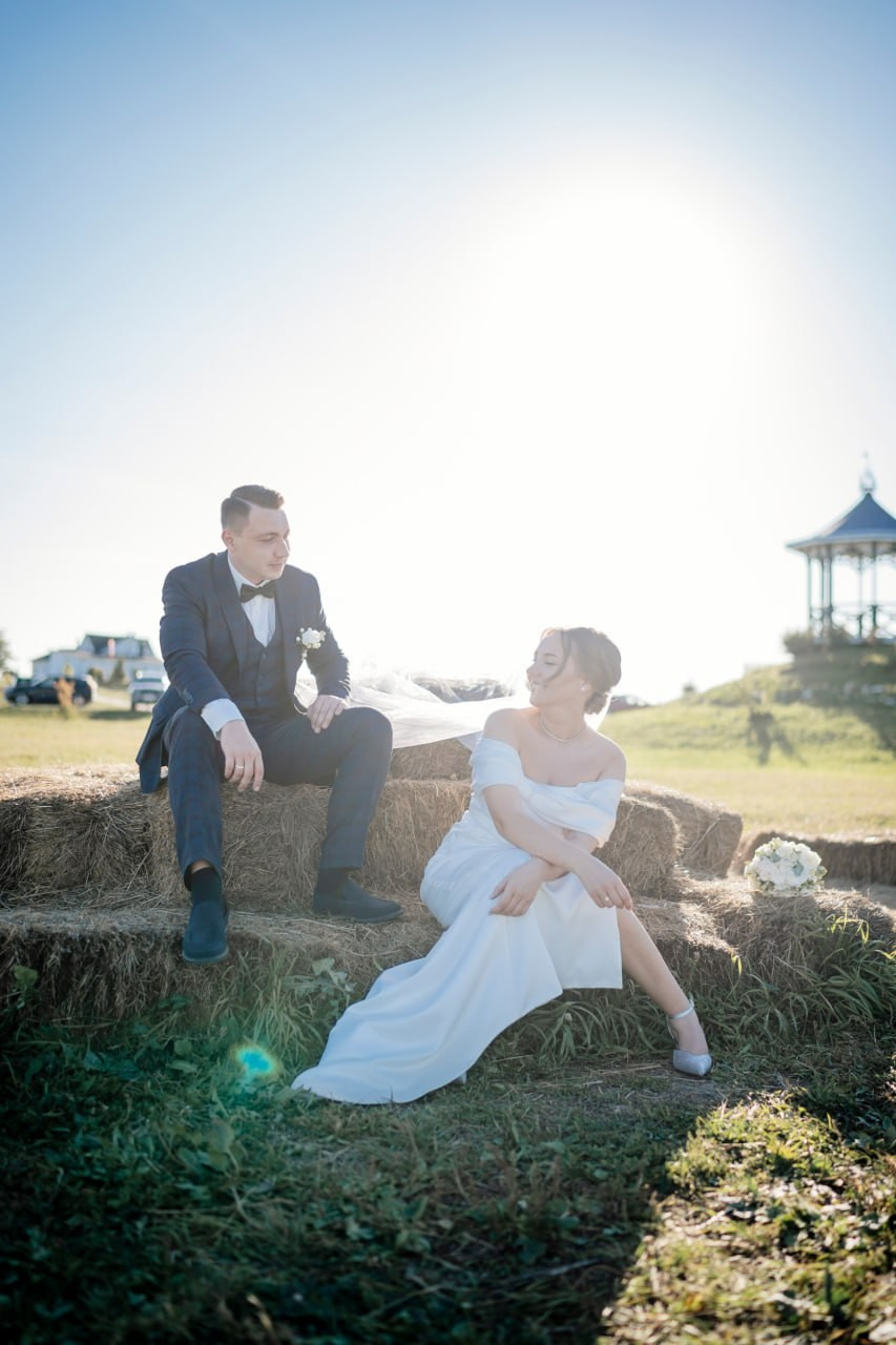 свадьба, свадебный фотограф, свадьба Москва, свадьба Рязань, свадебная прогулка, молодожёны, красивая пара, маяк, маяк Рязань, рыбацкая деревня Рязань