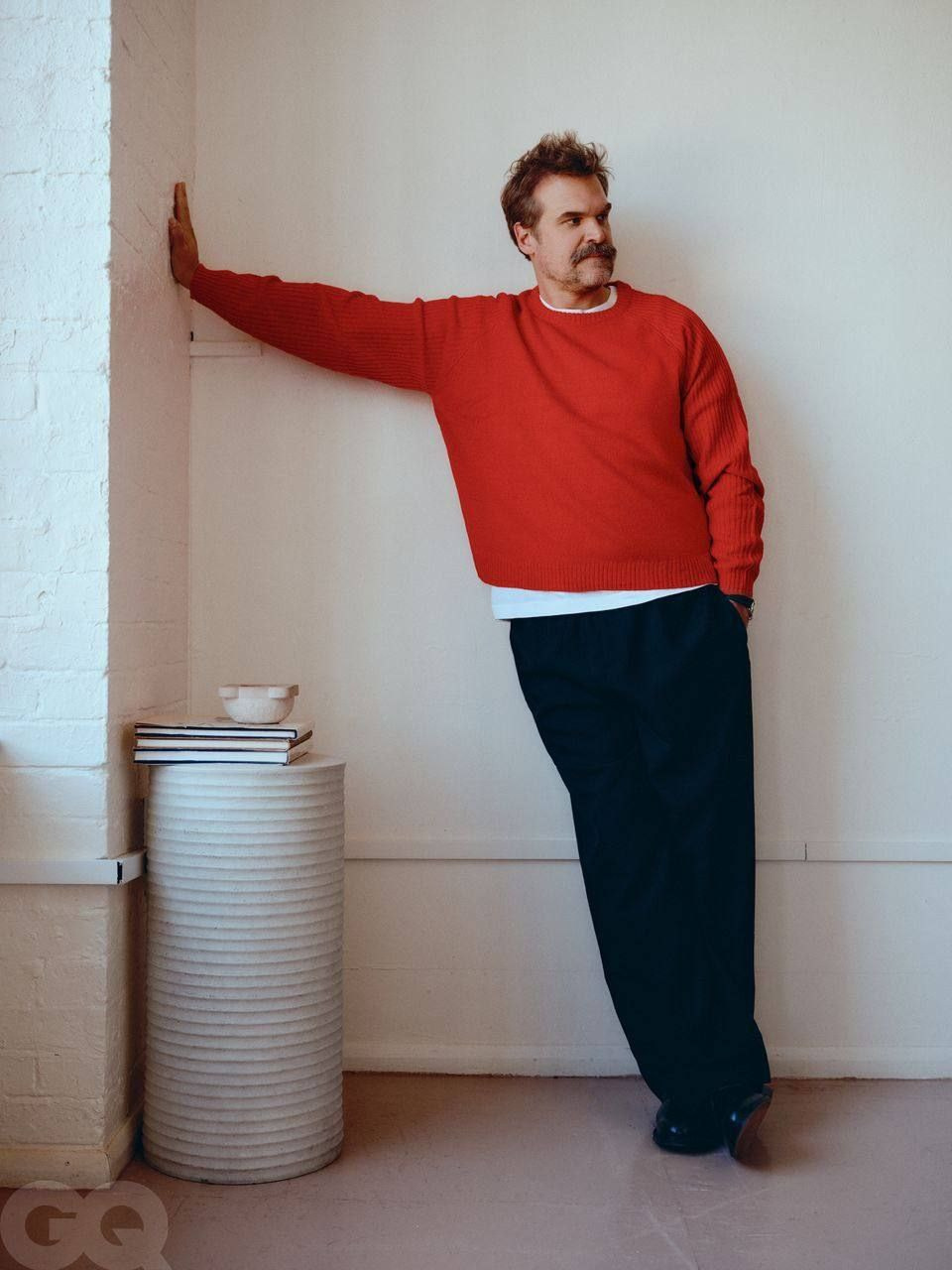 НОВЫЕ СЪЕМКИ В СТУДИИ — ОН (ПЛАН)