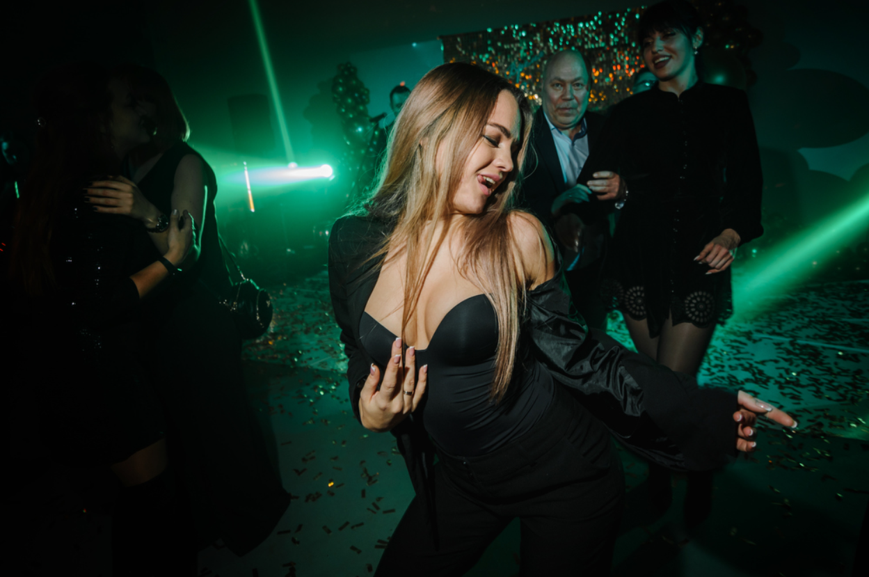 -Сorporative-. Свадебный и репортажный фотограф-видеограф Москва и Московская область