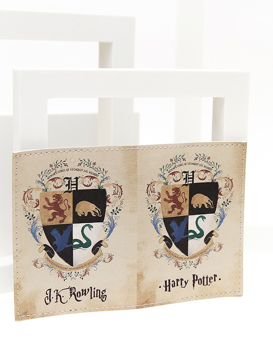 Обложки на паспорт. Контент фотограф, съемка для маркетплейсов, фуд съемка и репортажи в Новосибирске Ралия Галеева