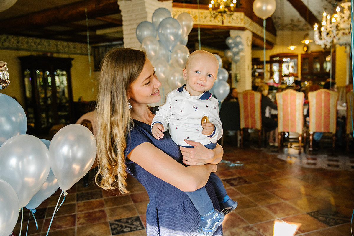 Детский день рождения в загородном доме. Детский и семейный фотограф в Санкт-Петербурге Елена Крюкова