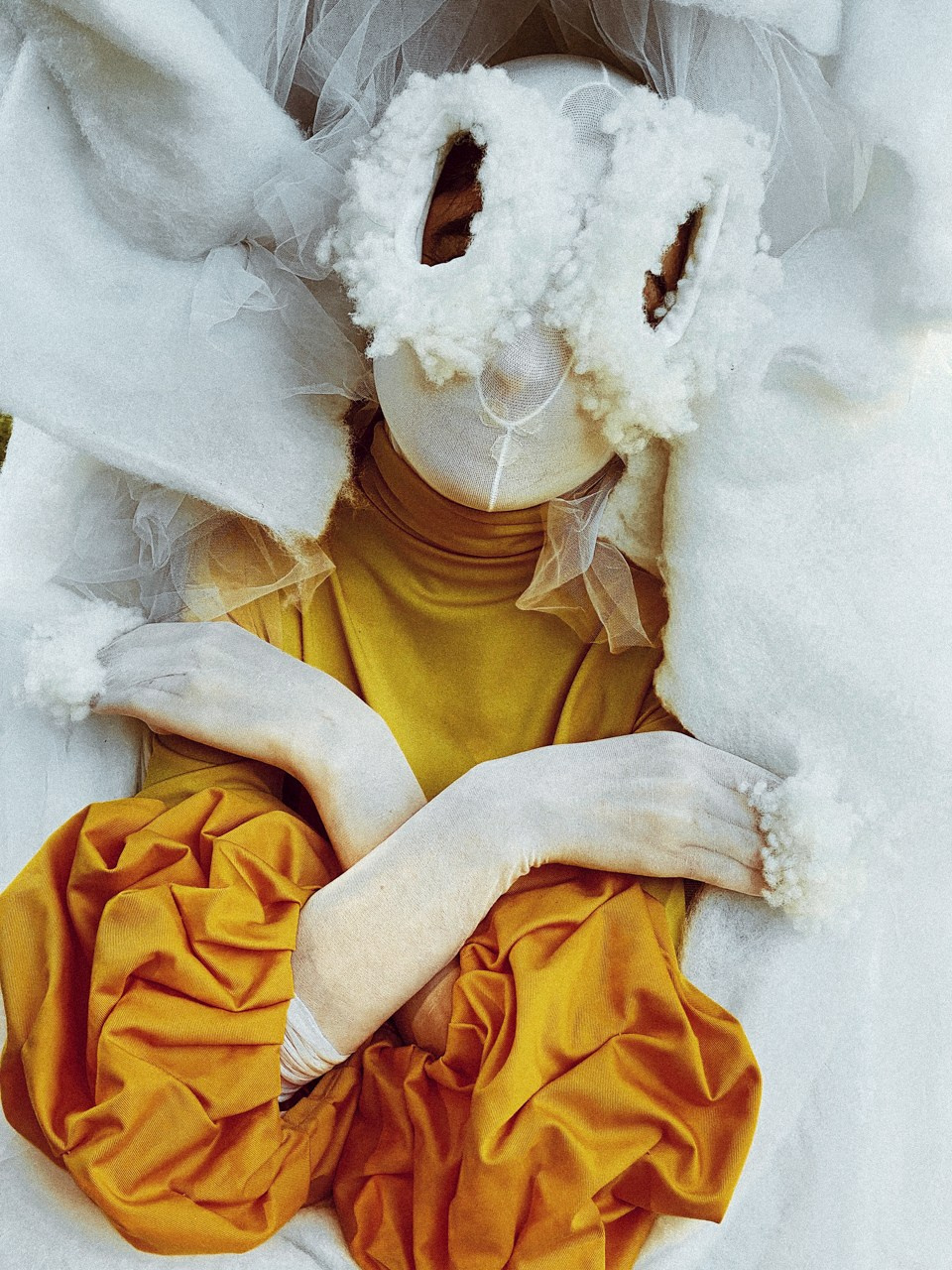 Современная концептуальная фотография о теле, уязвимости и идентичности. Визуальная практика на стиле честности, пост-иронии и искусства.Рекламная фотография, Концептуальная фотография, Современный художник, Психология, Коммерческий фотограф, Репортажный фотограф, Стрит фотография, Арт, Сюрреализм, Мобильная фотография, Снято на айфон, Дима Бурза