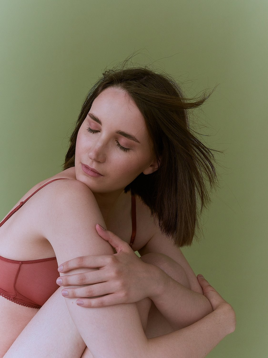 Настя. Фотограф для людей и брендов в Санкт-Петербурге