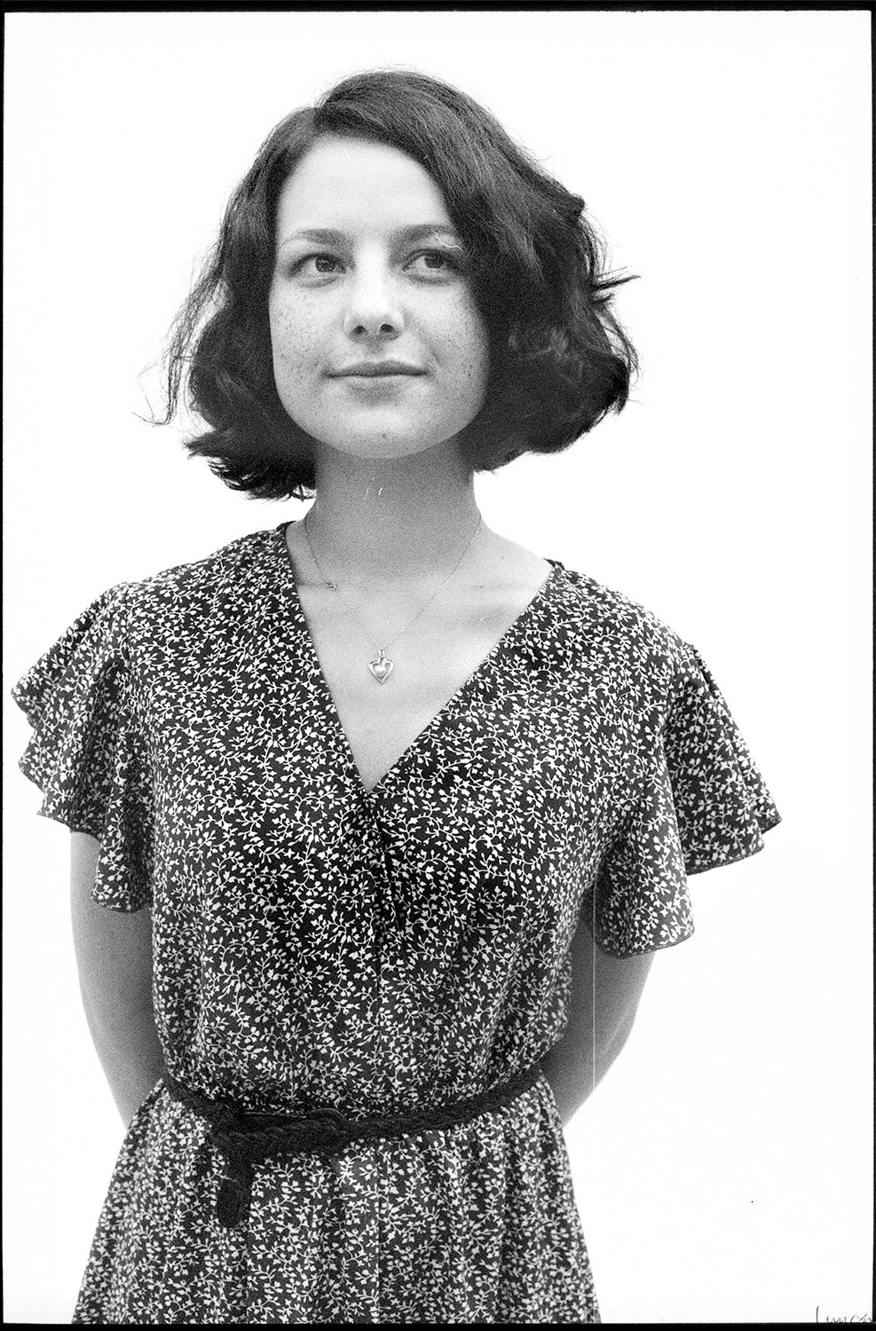 Классическая портретная выездная фотосессия (полевое исследование). Один человек один кадр. Летняя Школа. Дубна. Портретный и художественный фотограф в Москве Пётр Корень
