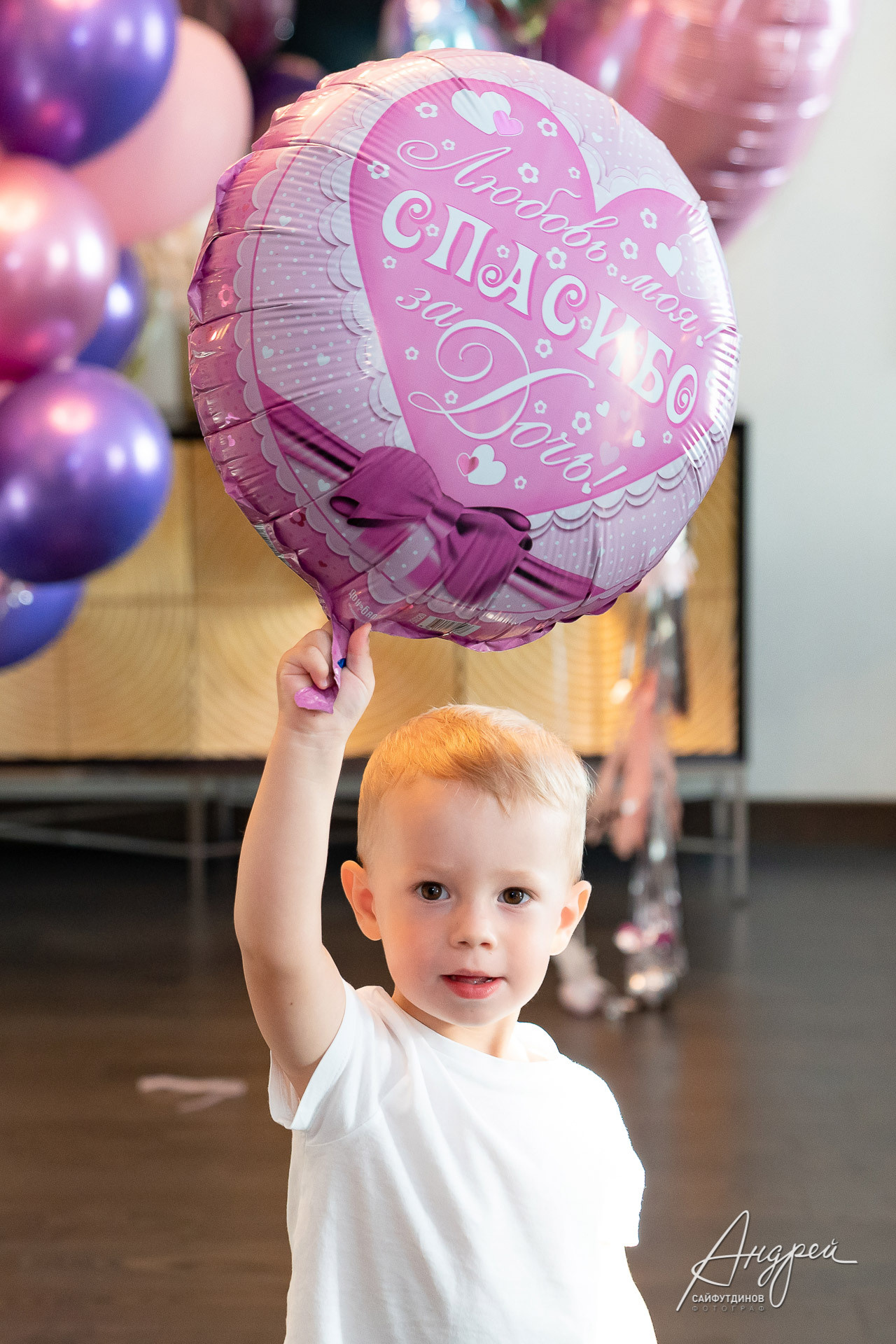 Выписка из роддома. Клиника Буштыревой 9 месяцев. Свадебный и семейный фотограф в Ростове-на-Дону. Андрей Сайфутдинов