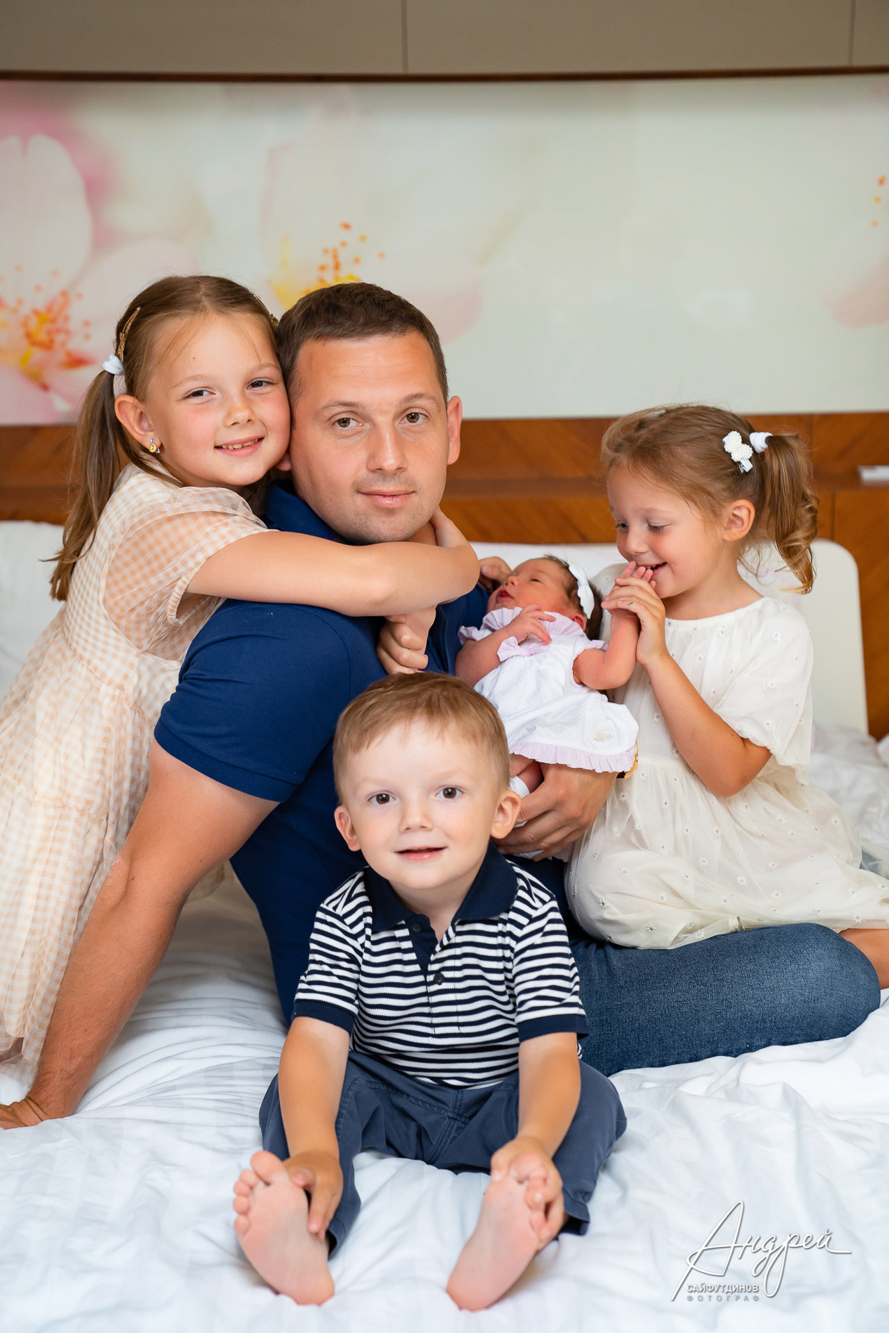 Выписка из роддома. Клиника Буштыревой 9 месяцев. Свадебный и семейный фотограф в Ростове-на-Дону. Андрей Сайфутдинов