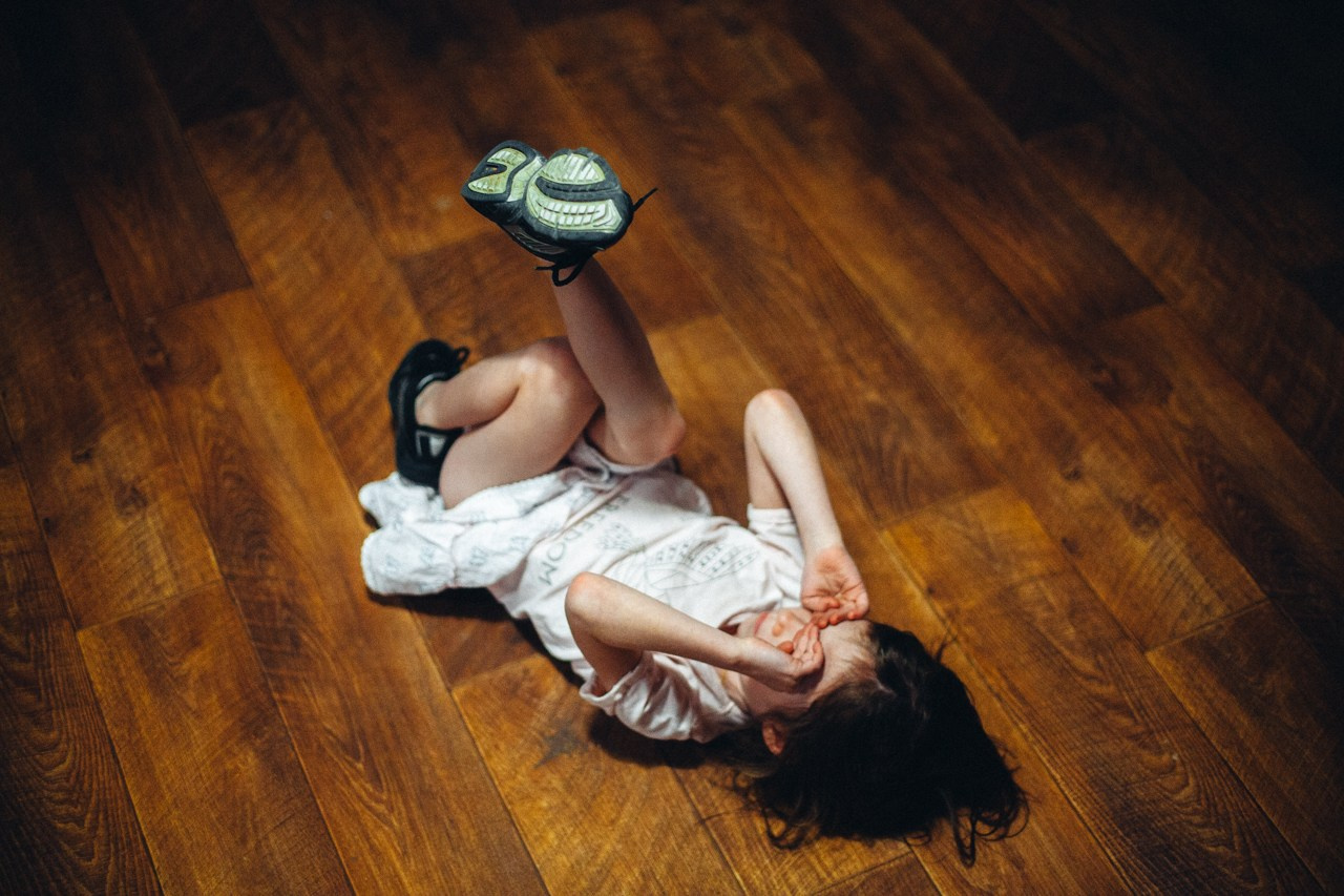 Дочка в студии. Фотограф Денис Денисов