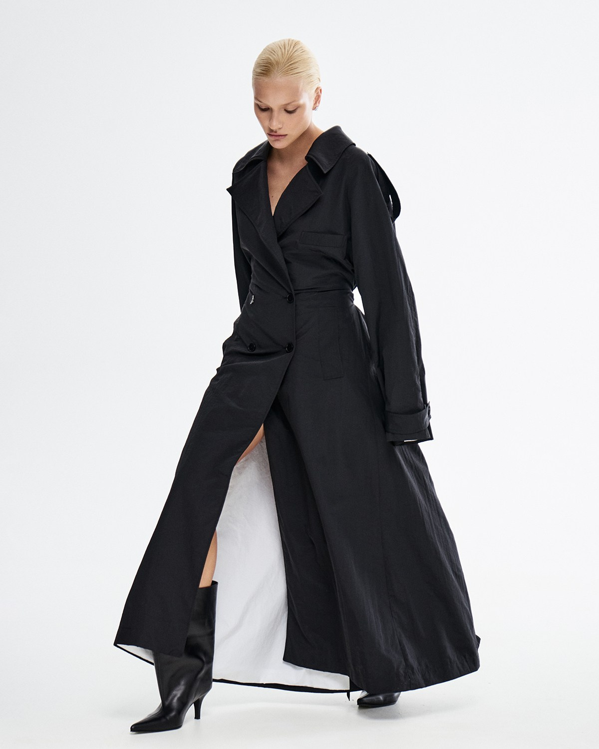 ROOM513. Фотограф и видеограф для брендов в Москве