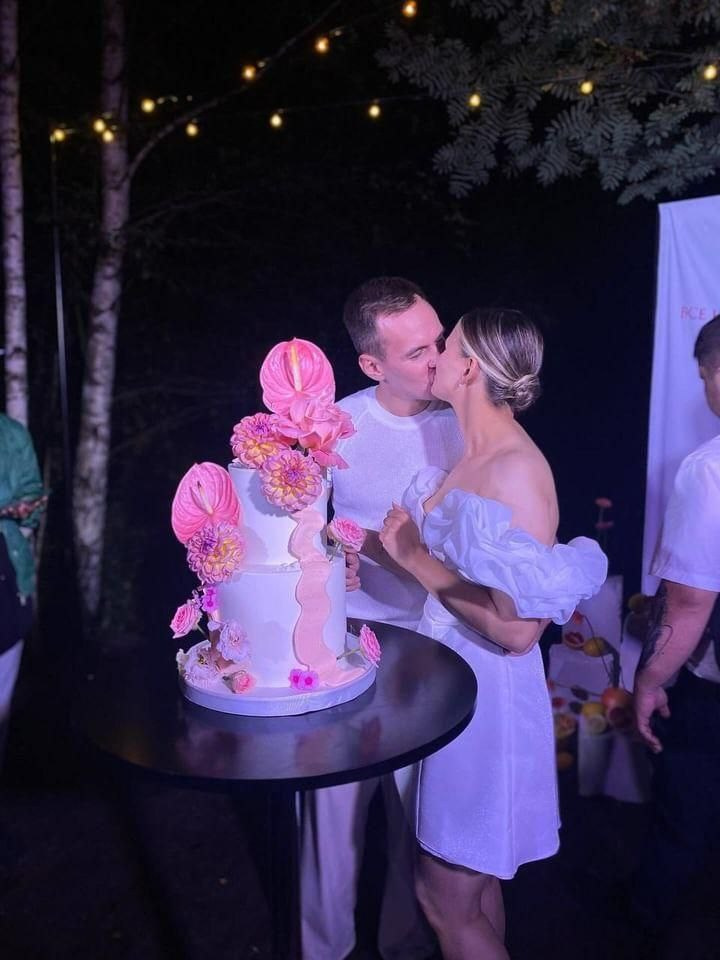 Торт Хмельницкая. Подрядчики и друзья сети свадебных площадок House for wedding