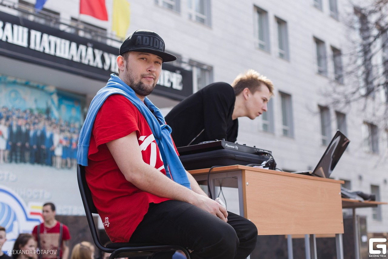 Международный день танцев. ЧГУ им И. Н. Ульянова. Фотограф в спб Александр Потапов