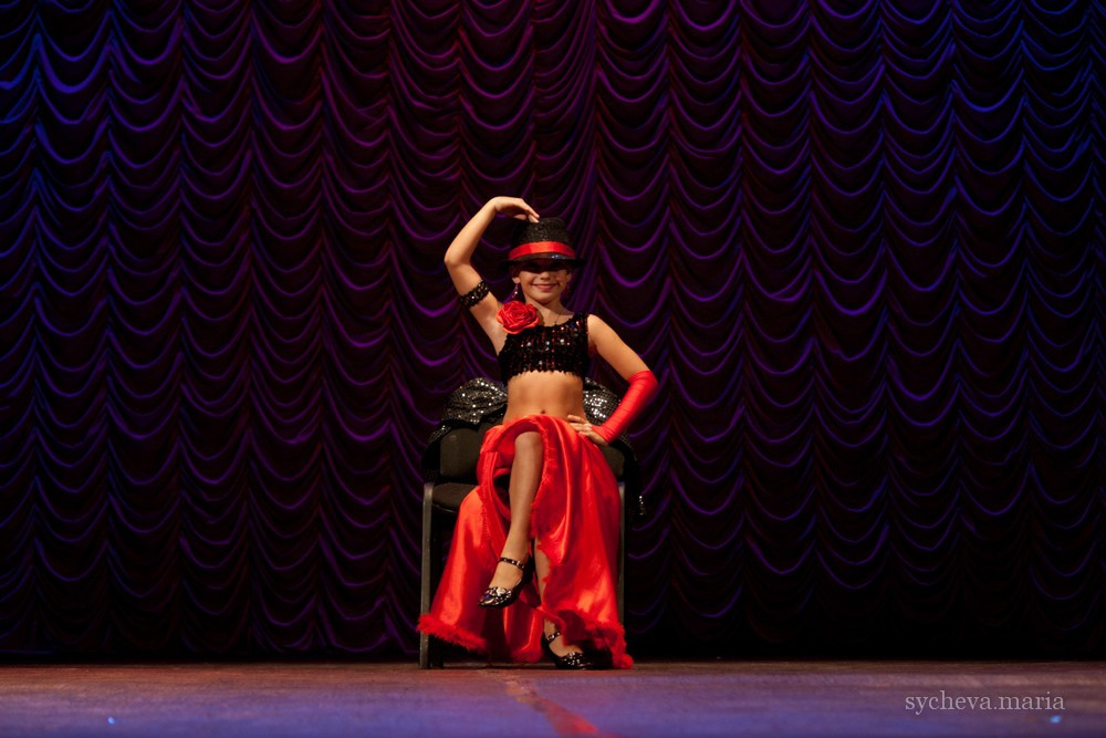 Амира. Детский концерт. Детский и семейный фотограф, фотограф мероприятий Нижний Новгород