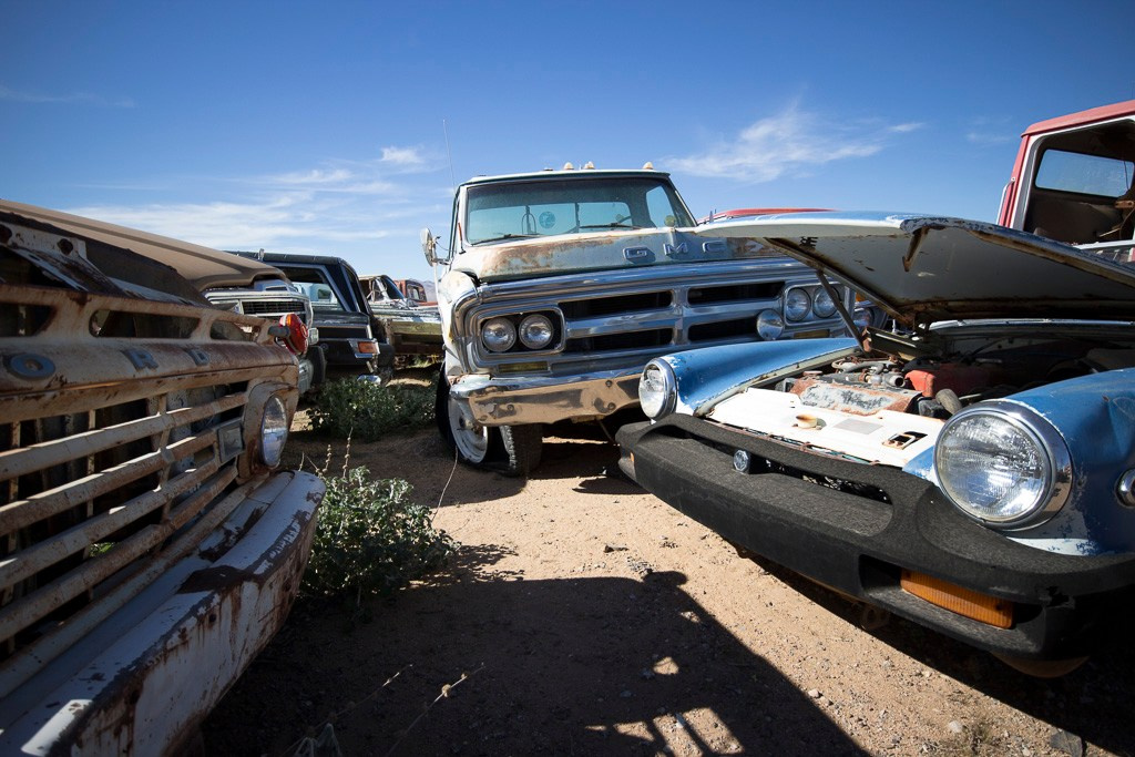 Ретро- авторазборка, США, 2013. Фотограф Василий Буланов